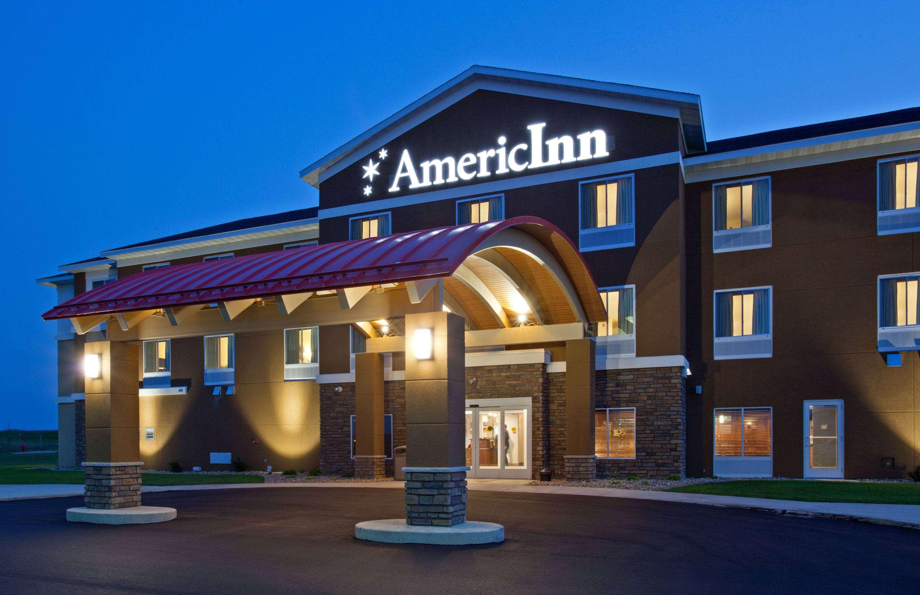 AmericInn Hotel & Suites Hartford