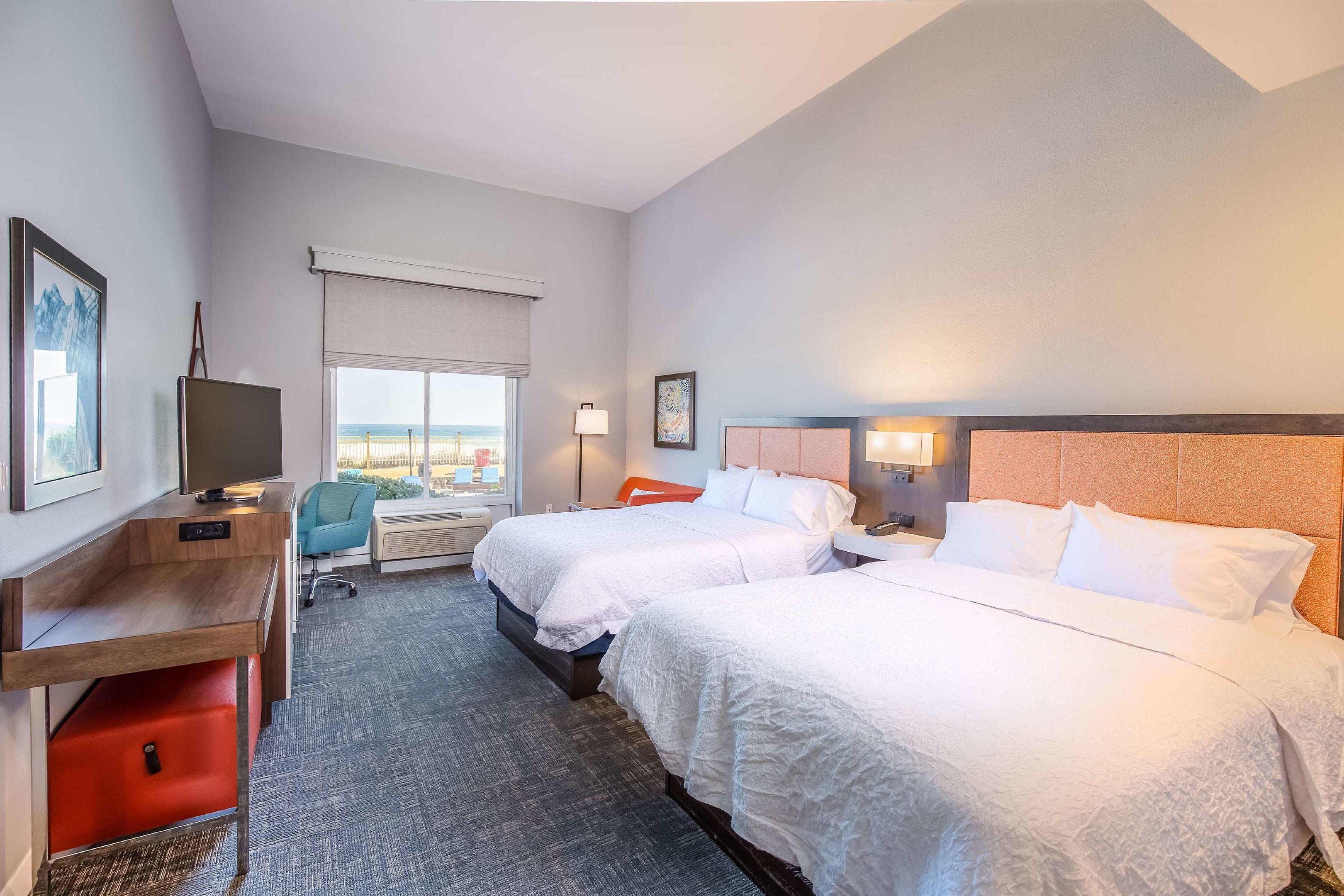 Hampton Inn Pensacola Beach — photo 5