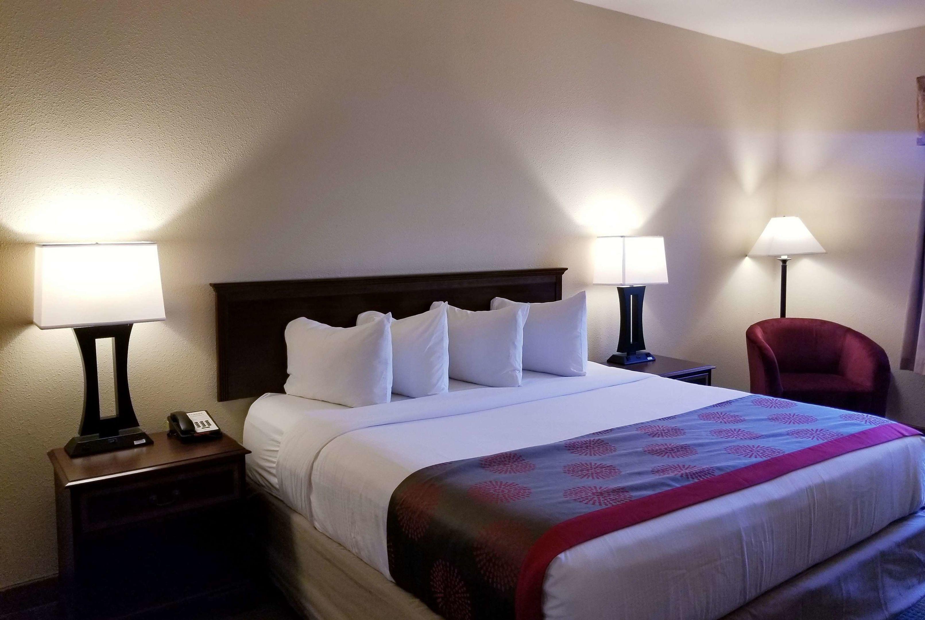 Ramada by Wyndham Sellersburg/Louisville North — photo 5