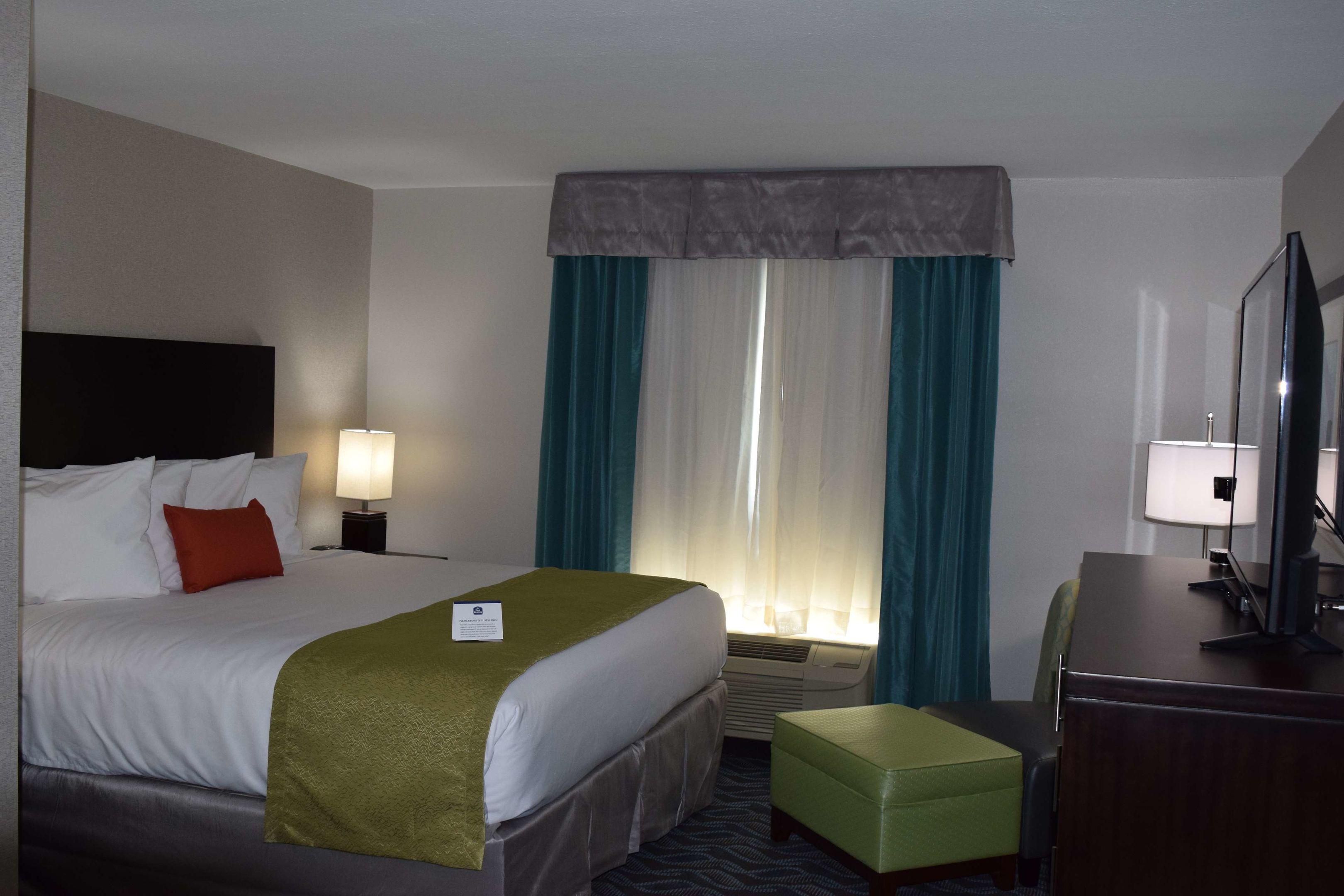 Best Western Plus Hardeeville Inn & Suites — photo 4