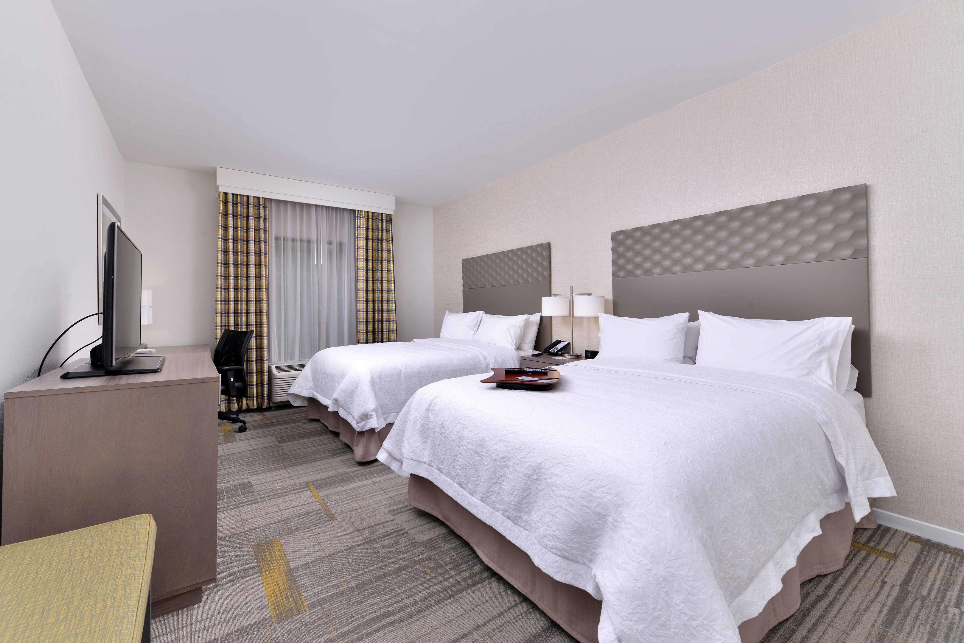 Hampton Inn & Suites Shelby — photo 3