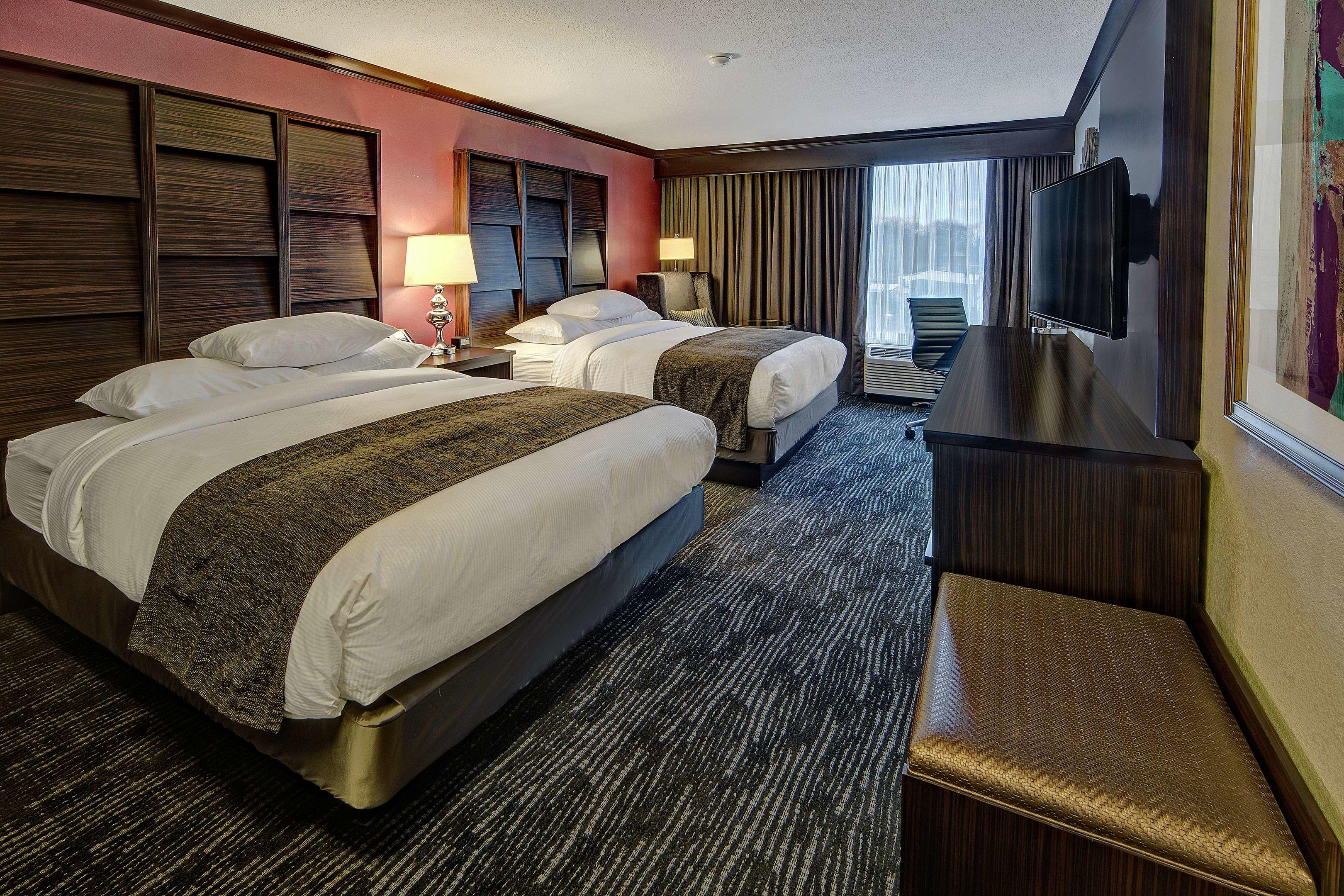 DoubleTree by Hilton Hotel Decatur Riverfront — photo 5