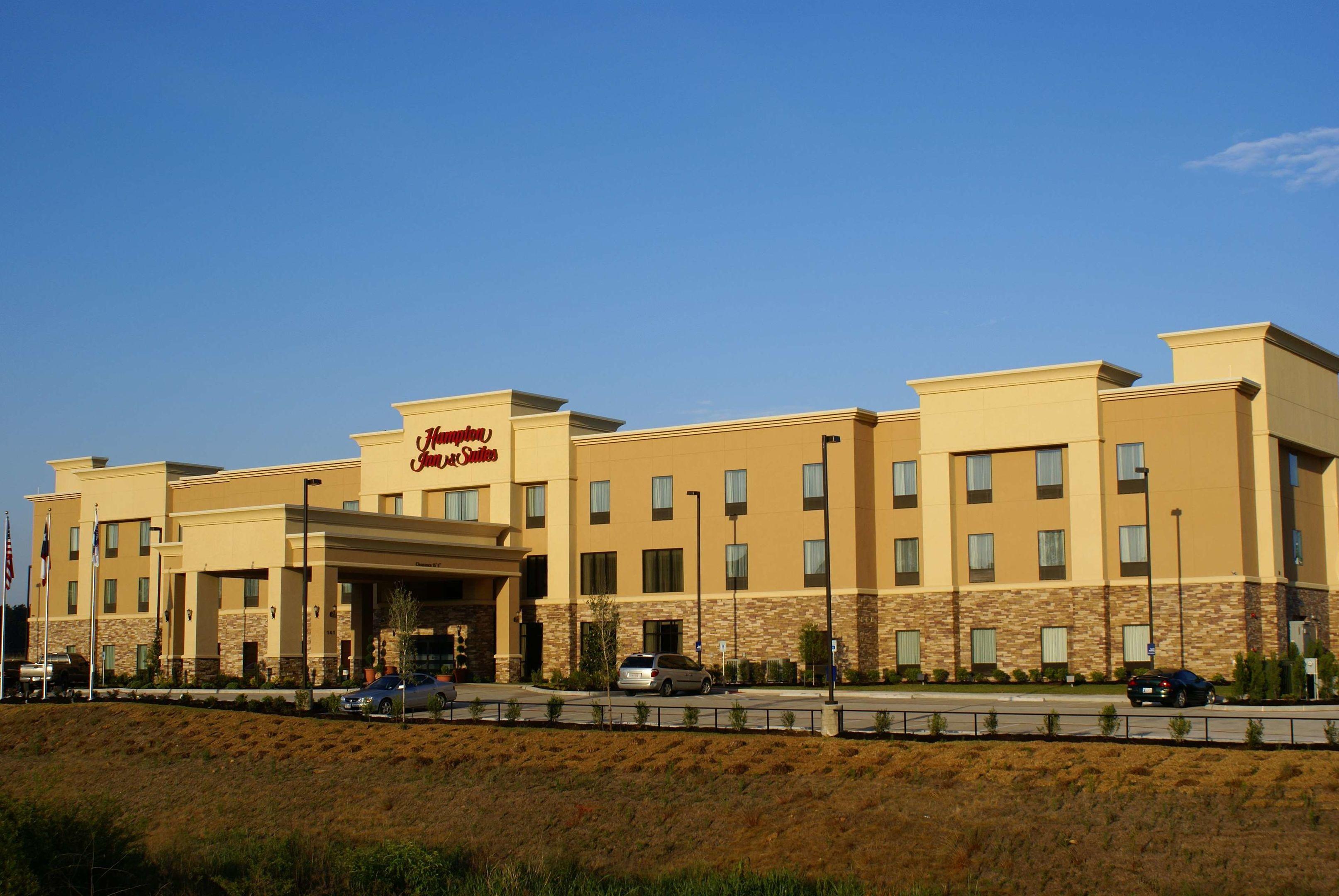 Hampton Inn & Suites Center — photo 4