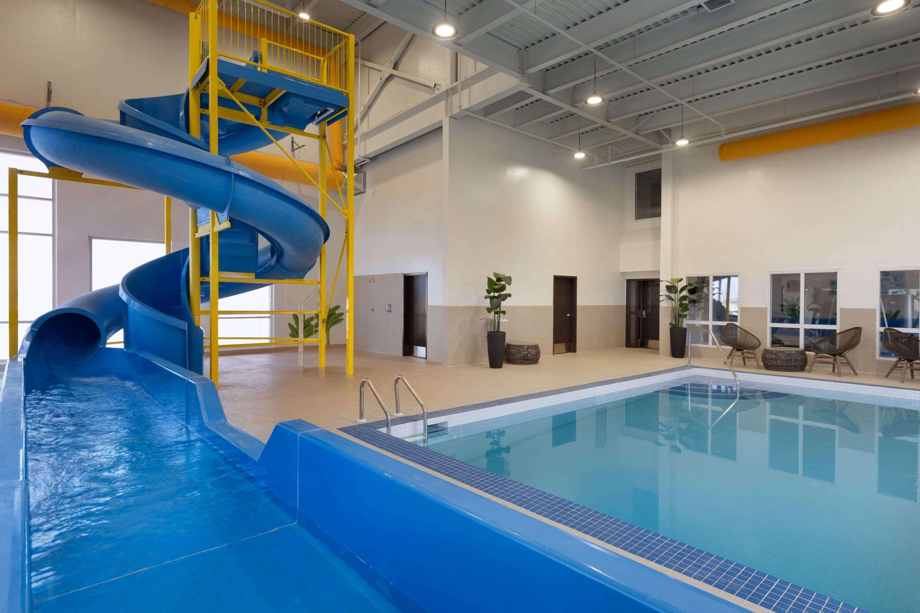 Microtel Inn & Suites by Wyndham Bonnyville — photo 4