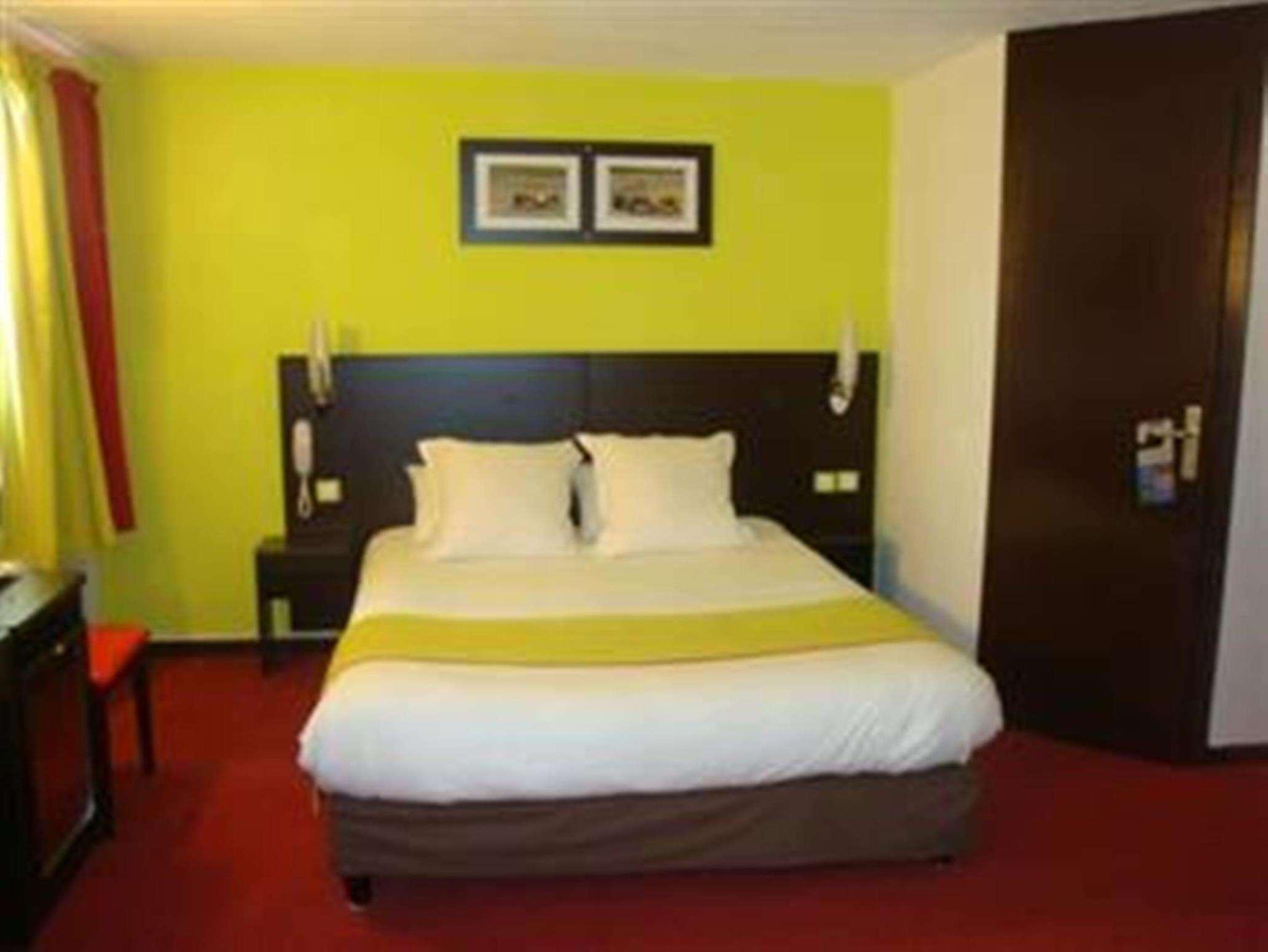 Hotel Kyriad Design Enzo Montlucon - Saint Victor — photo 4