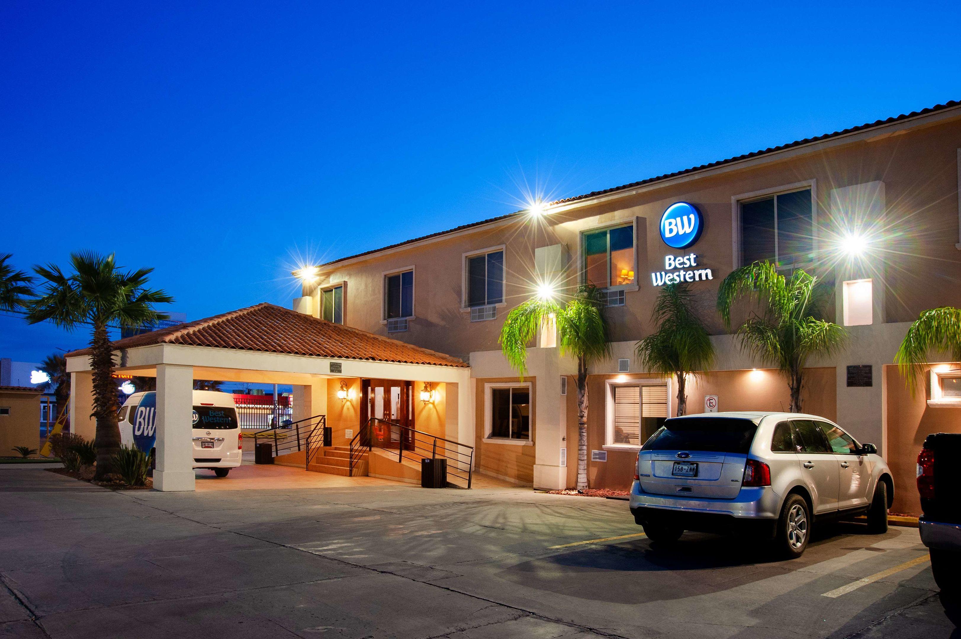 Best Western Cumbres Aeropuerto — photo 5