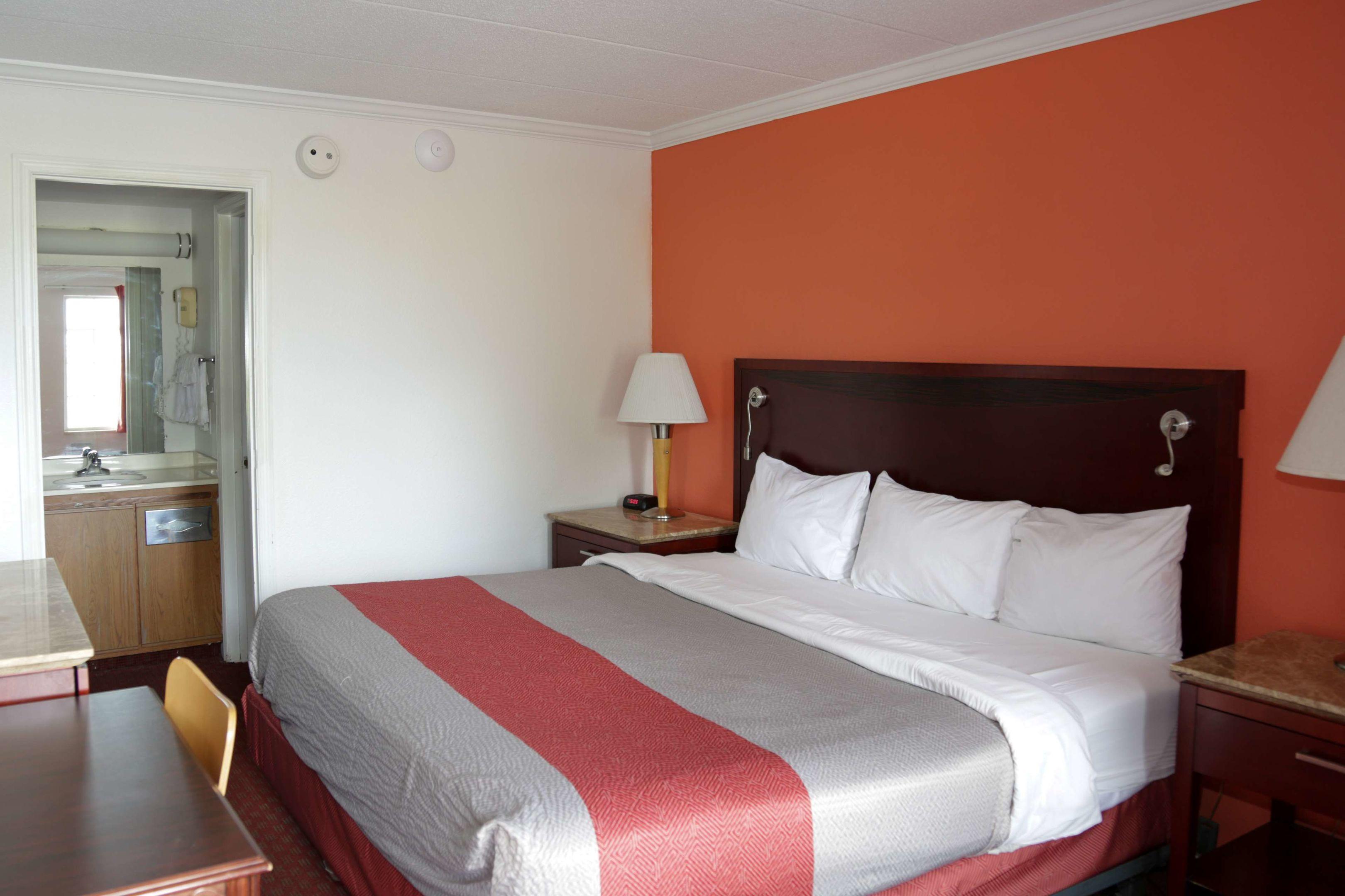 Motel 6 Dayton — photo 4