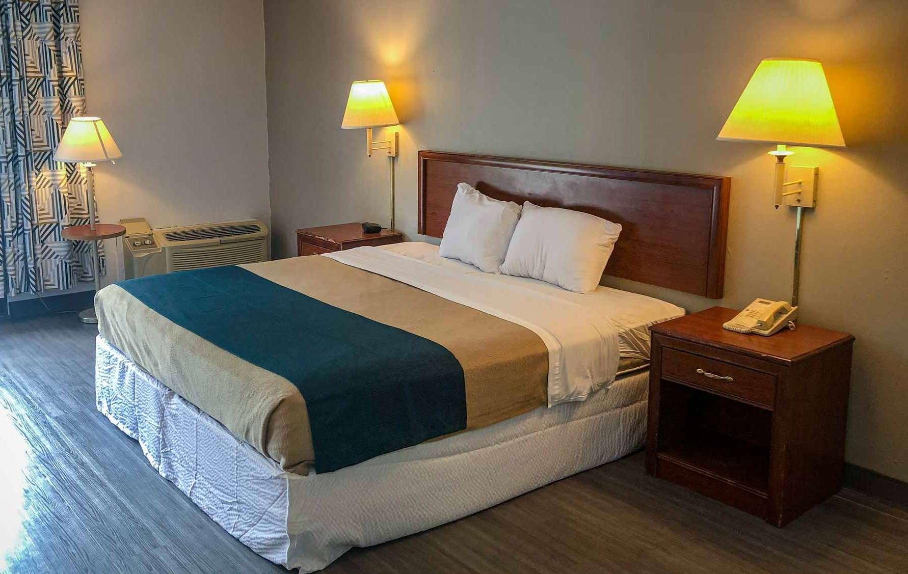 Motel 6 Springfield, IL - Airport — photo 4