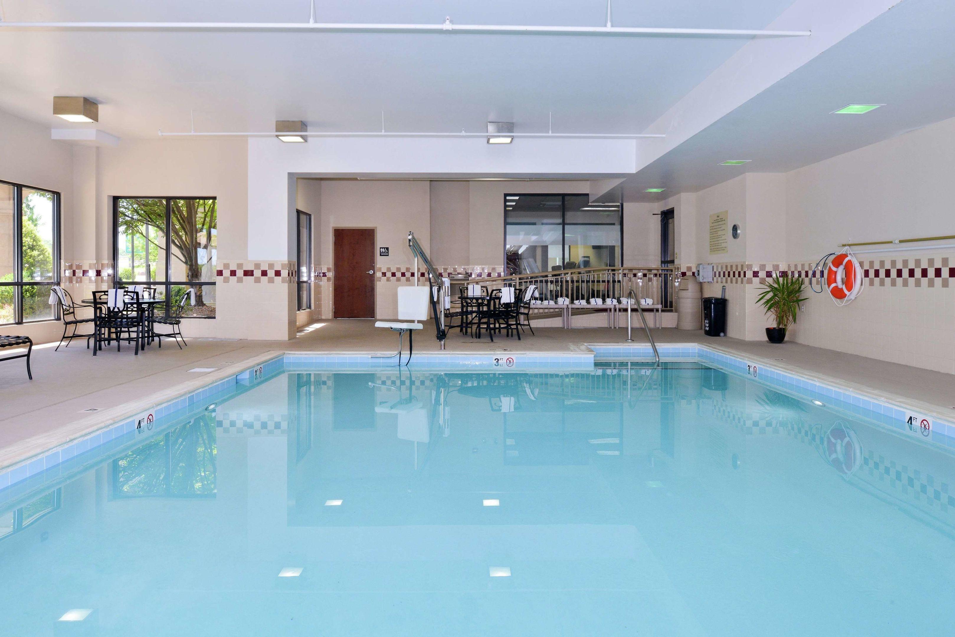Hampton Inn Waynesboro / Stuarts Draft — photo 4