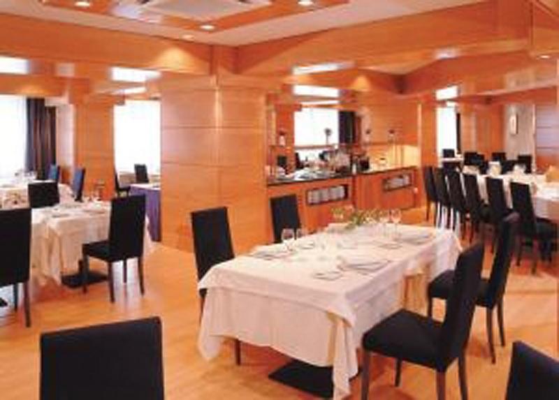 Hotel Barcelona Universal — photo 4