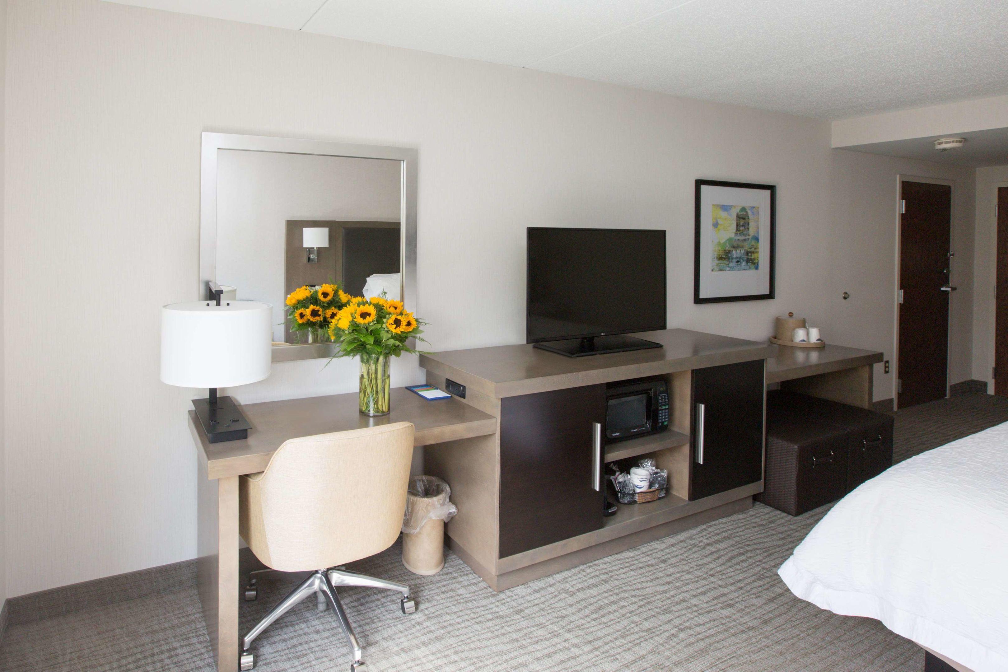Hampton Inn Raynham-Taunton — photo 3