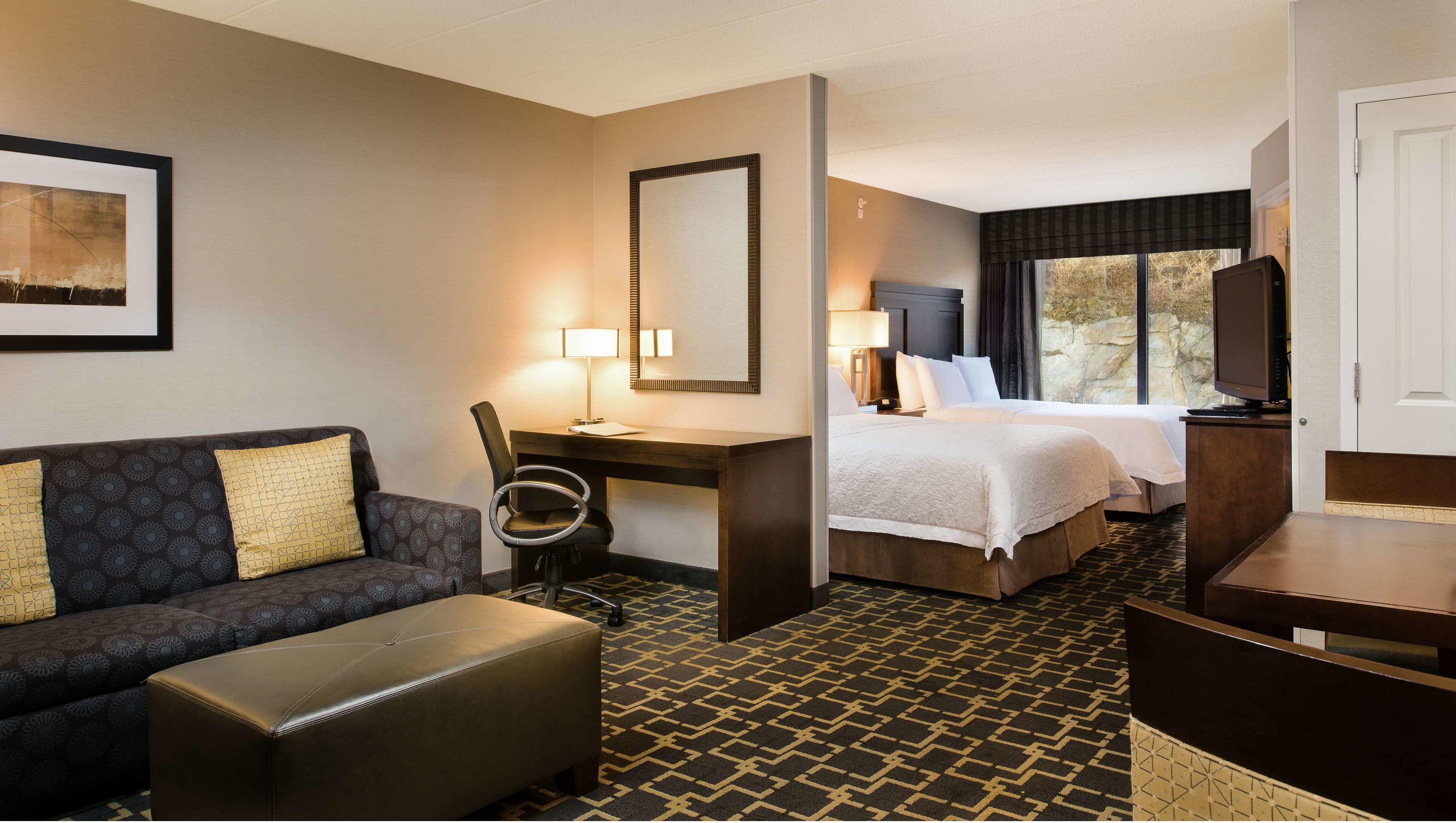 Hampton Inn Shelton — photo 5