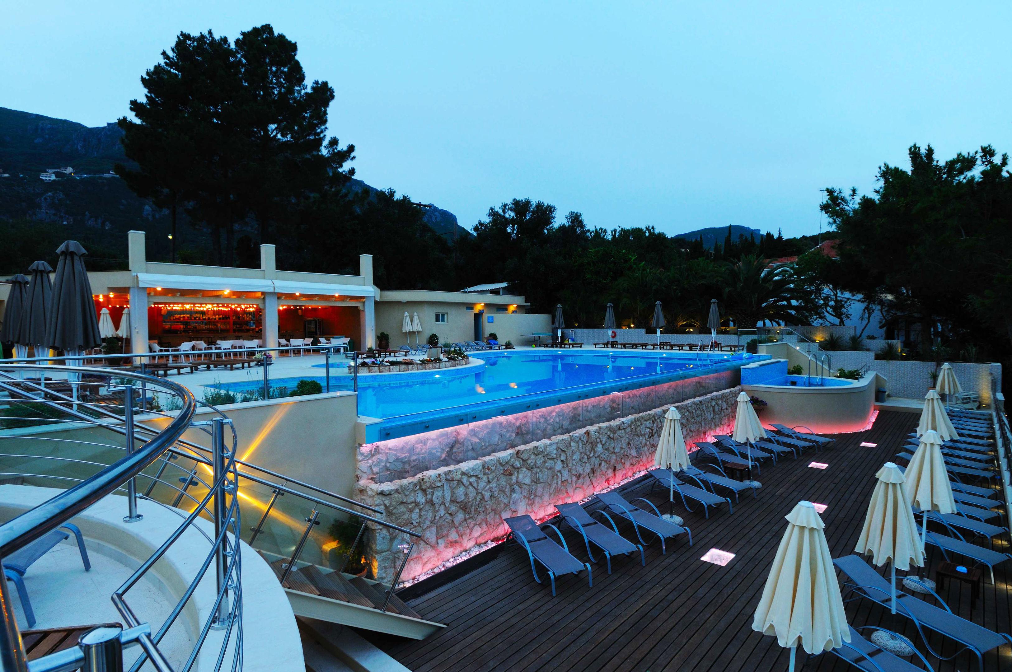 Akrotiri Beach Hotel — photo 5