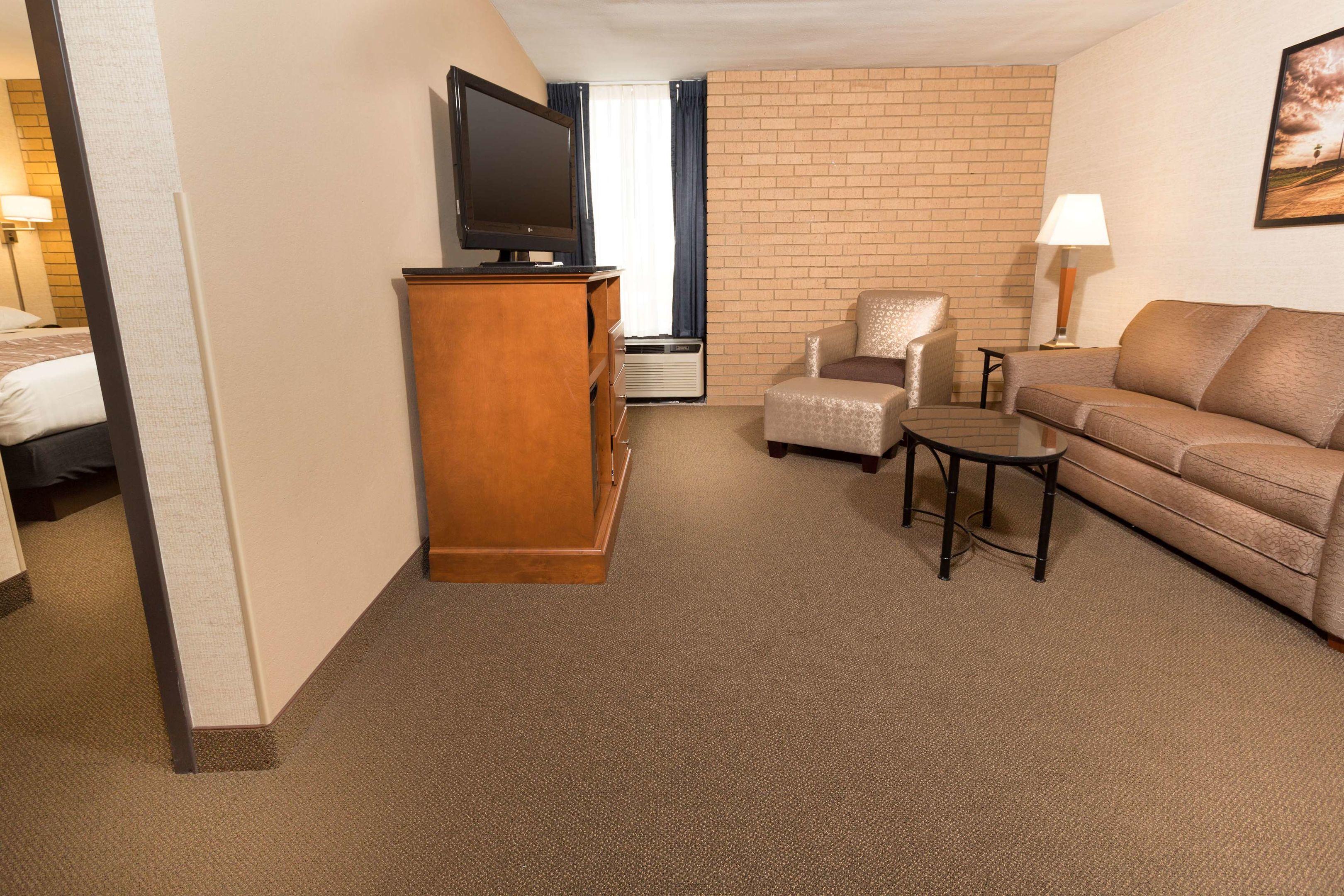 Drury Inn & Suites Champaign — photo 4