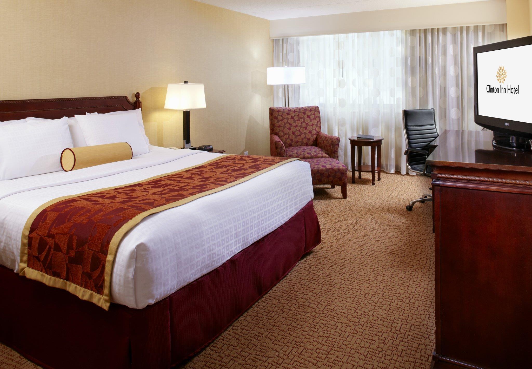 Clinton Inn Hotel & Event Center — photo 3