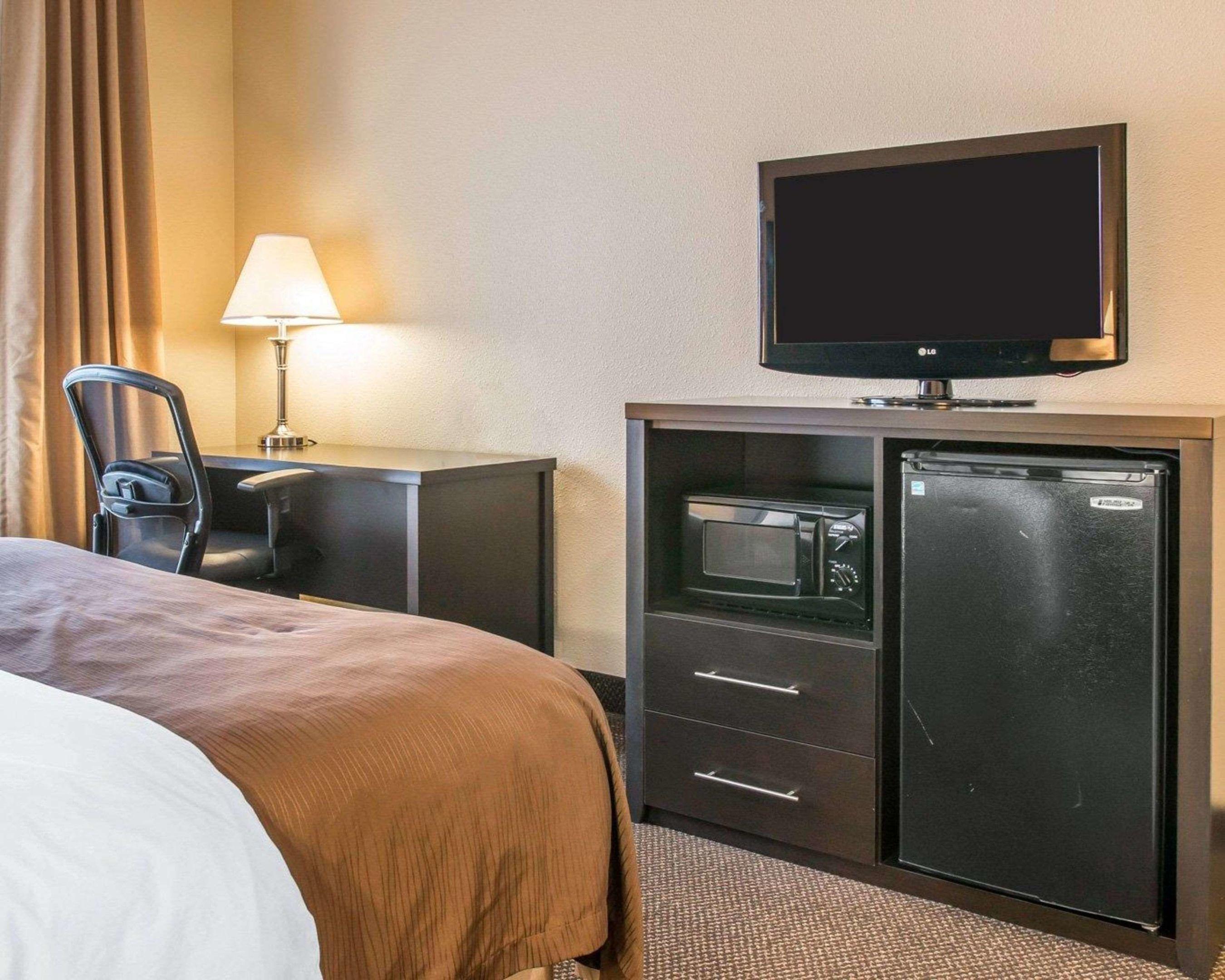Quality Inn & Suites — photo 5