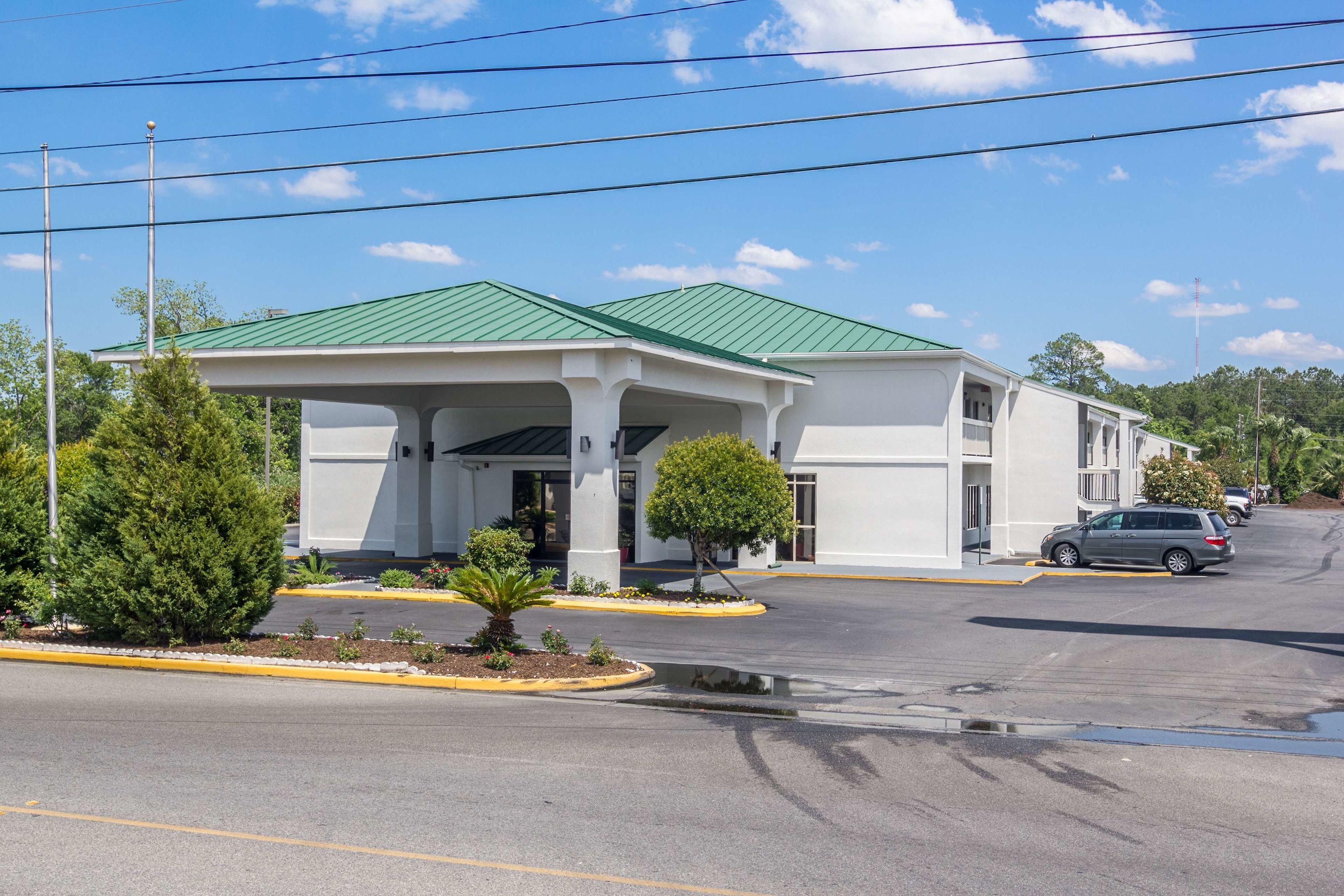 Motel 6 Waycross GA — photo 3