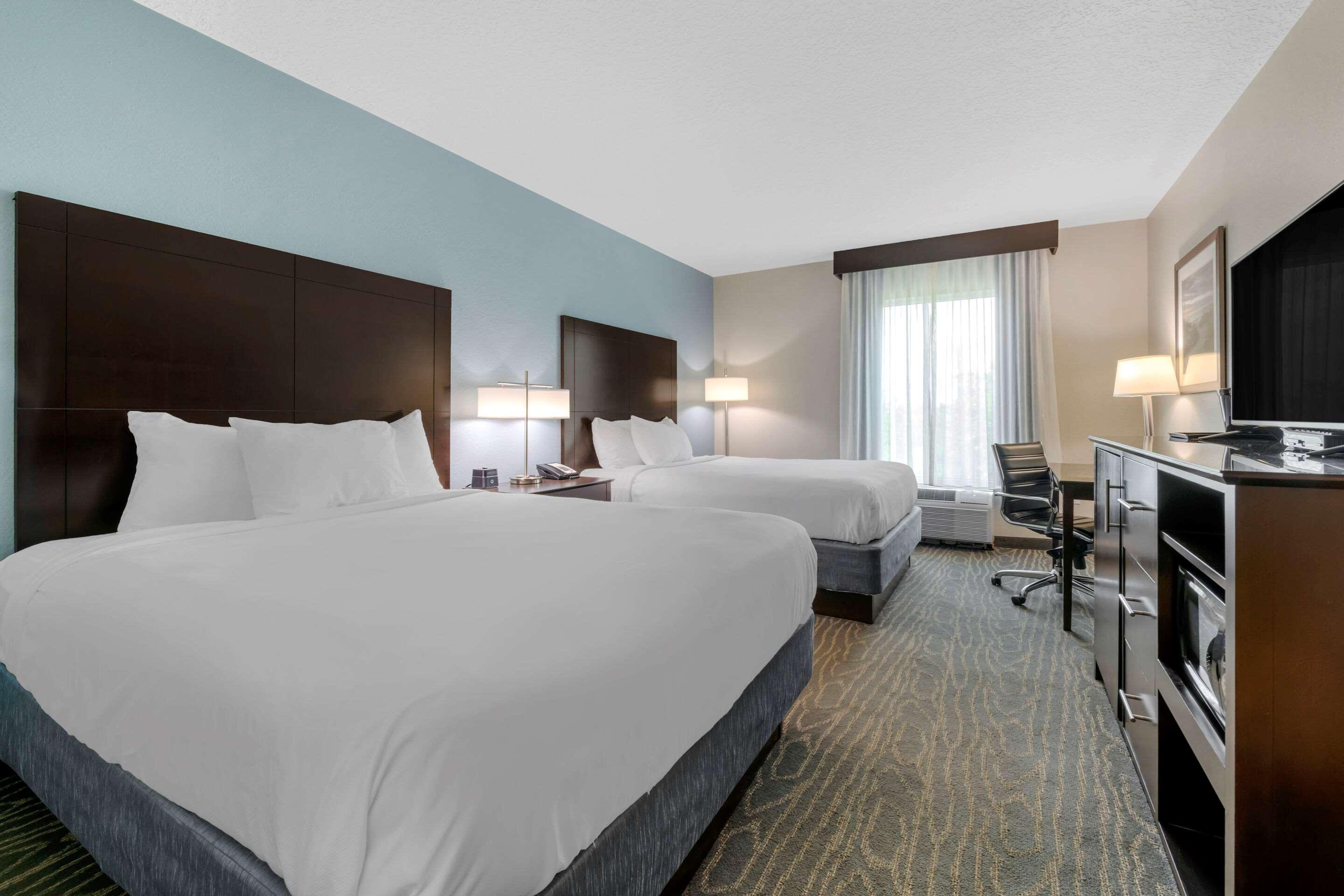La Quinta Inn & Suites Melbourne - Palm Bay — photo 4