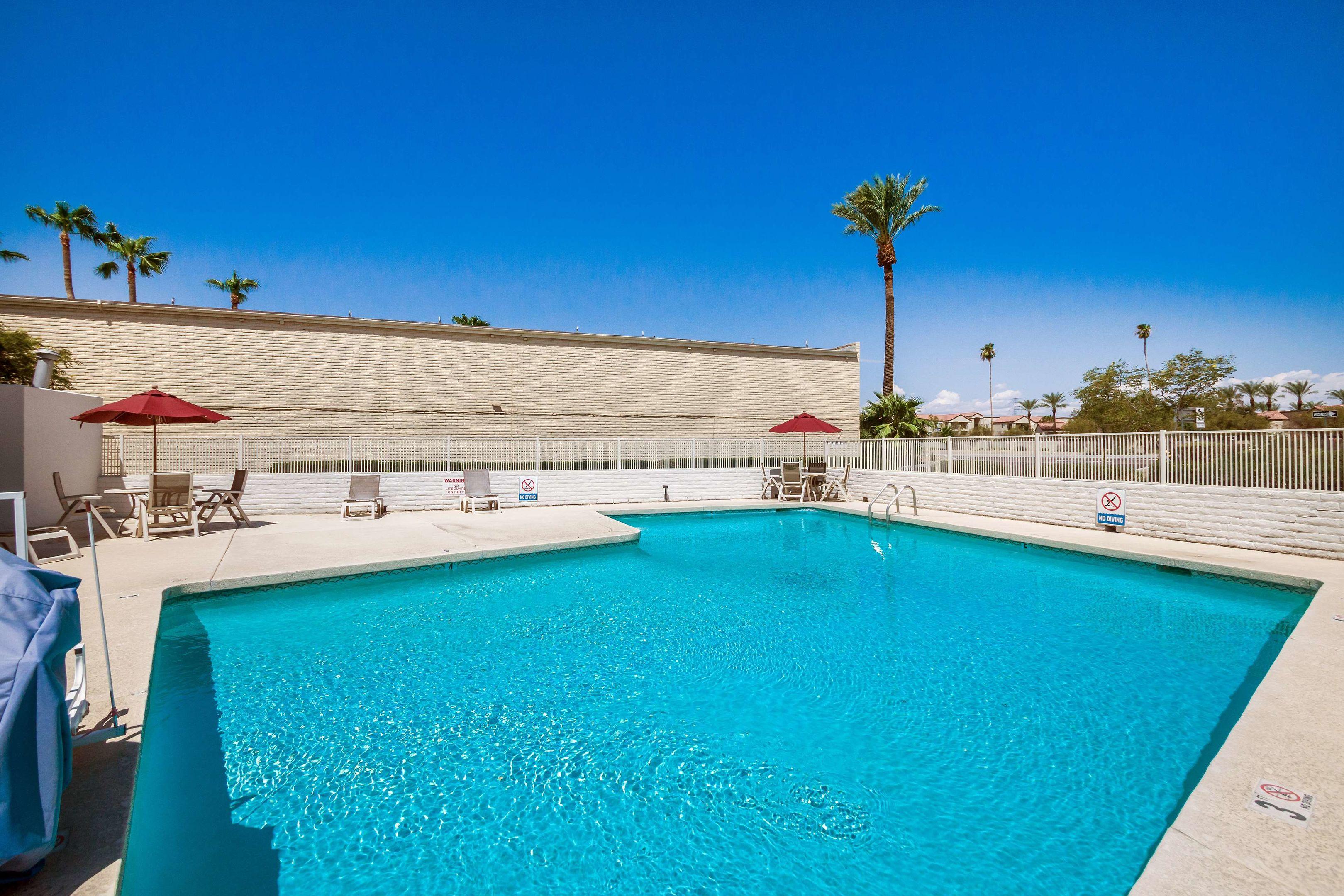 Motel 6 Phoenix Sun City - Youngtown — photo 5
