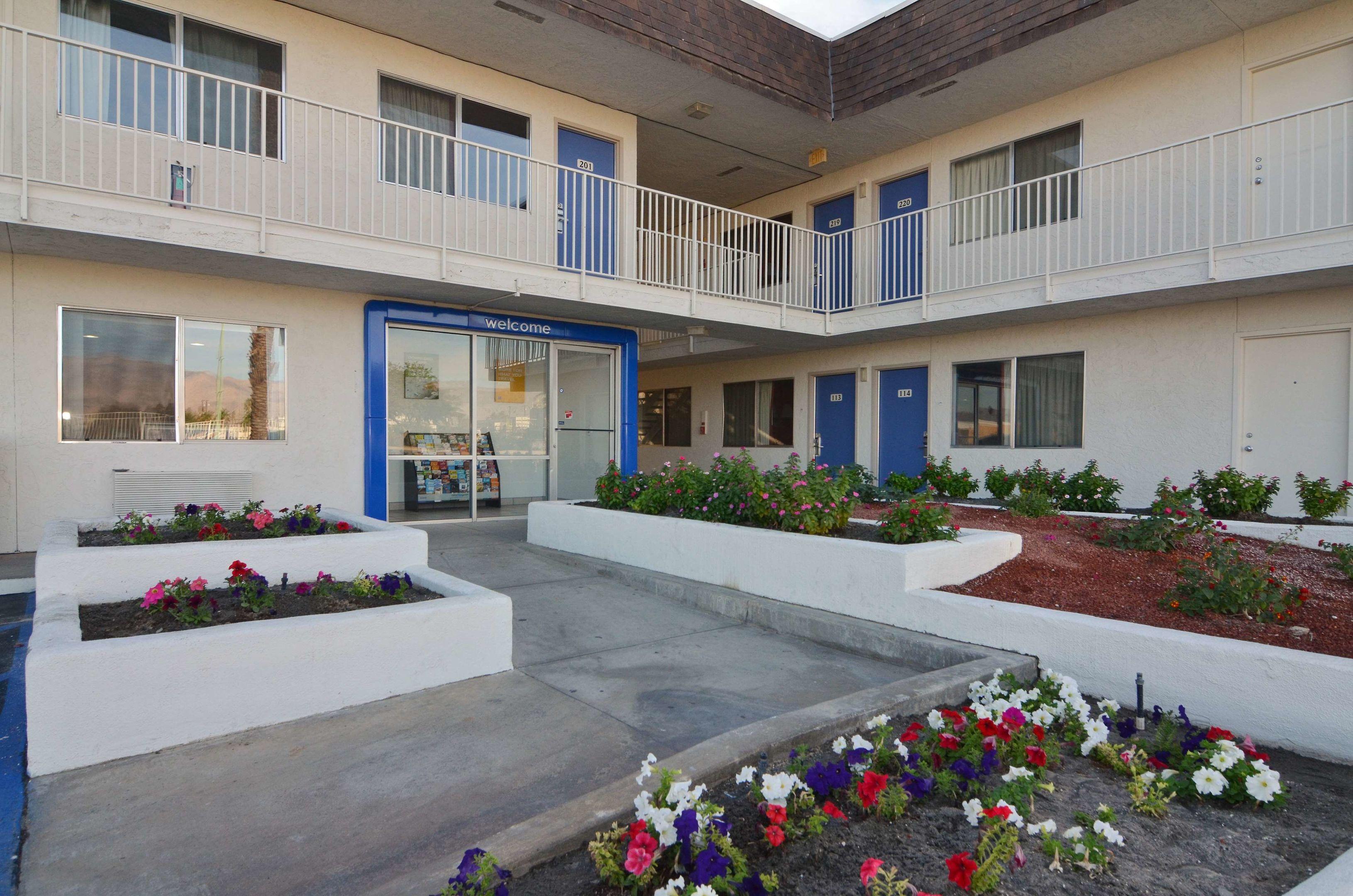 Motel 6 Indio - Palm Springs Area — photo 3