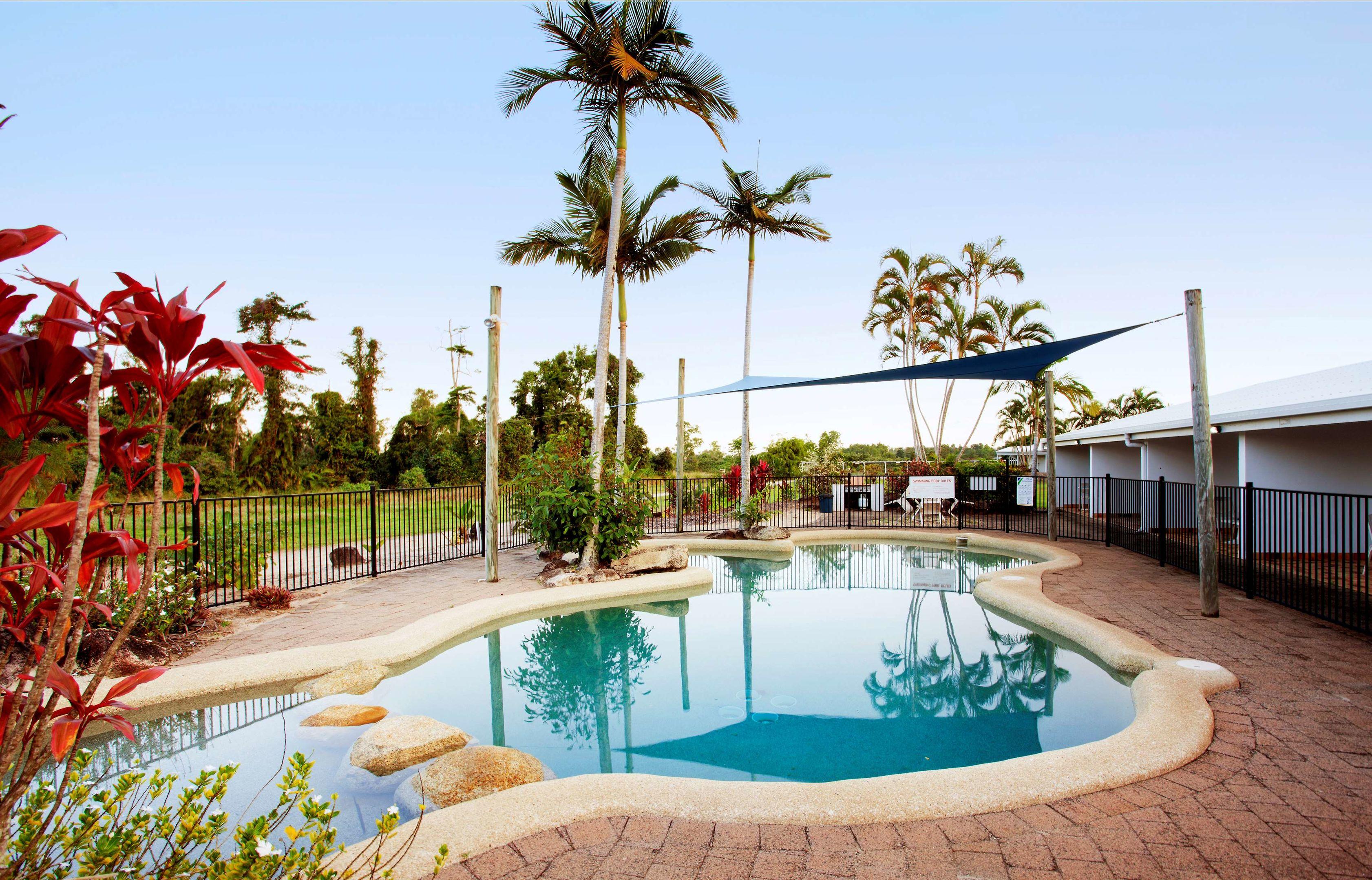 Mission Beach Resort — photo 4
