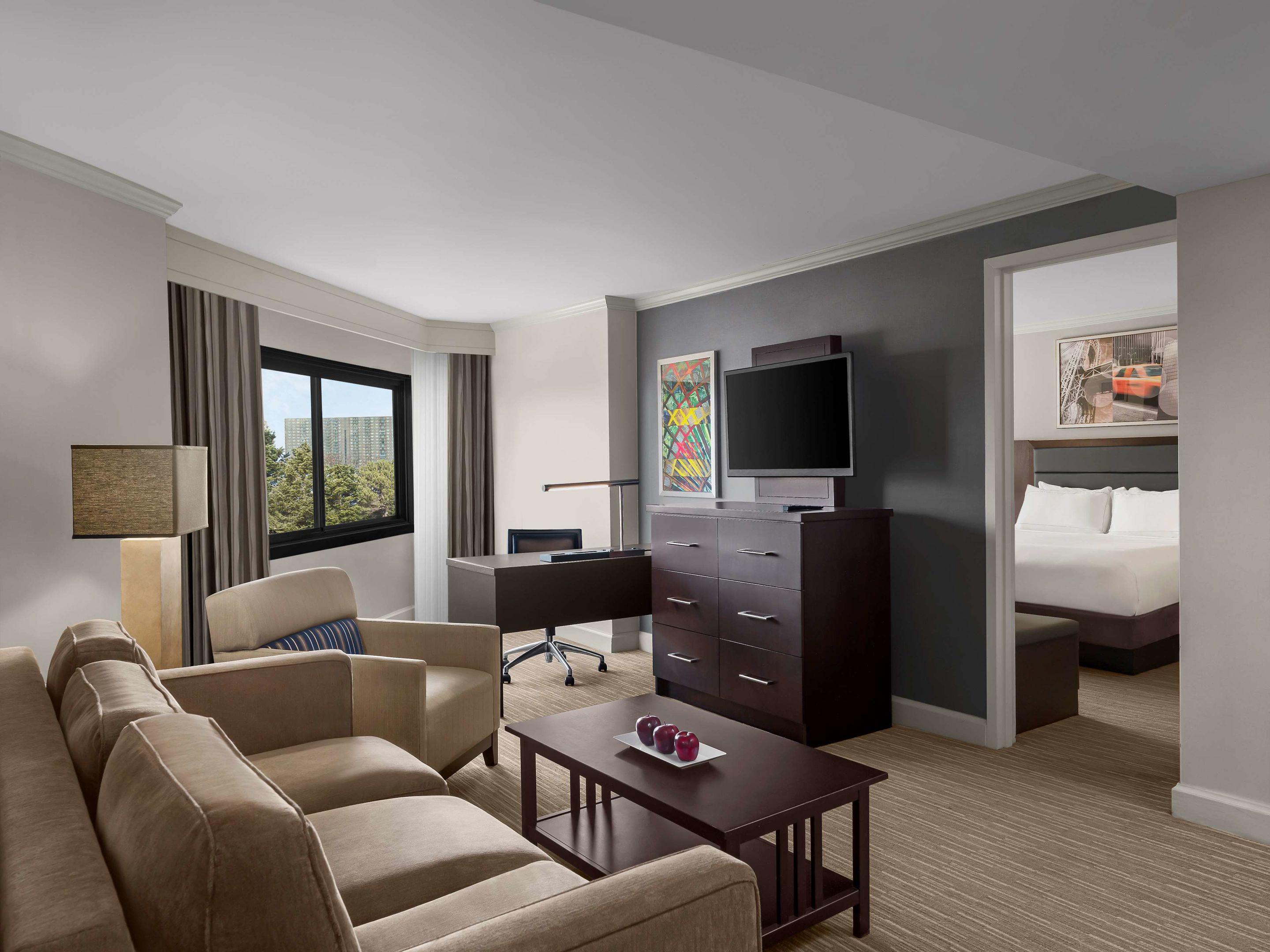 Doubletree Fort Lee/George Washington Bridge — photo 3
