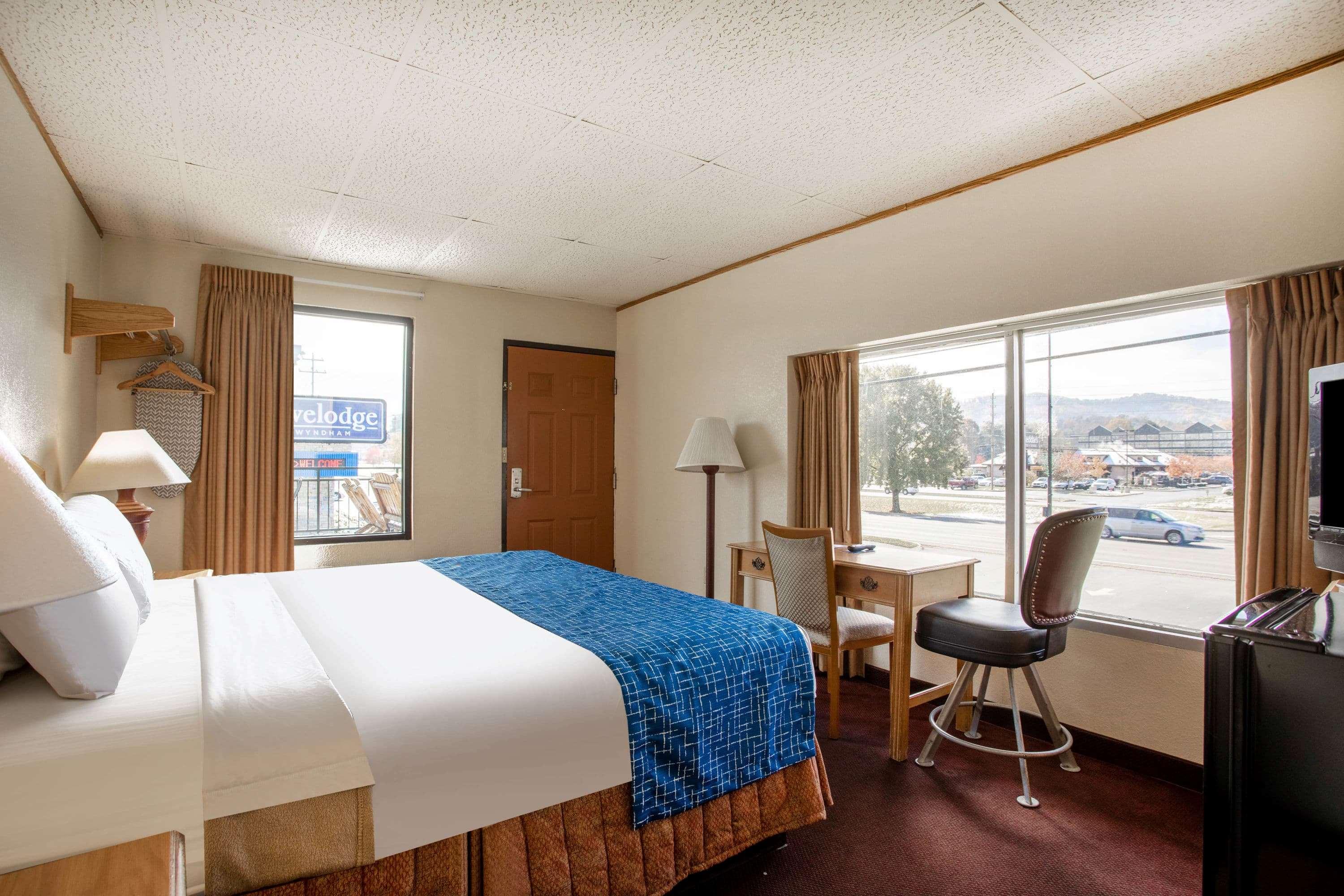 Travelodge by Wyndham Pigeon Forge — photo 5