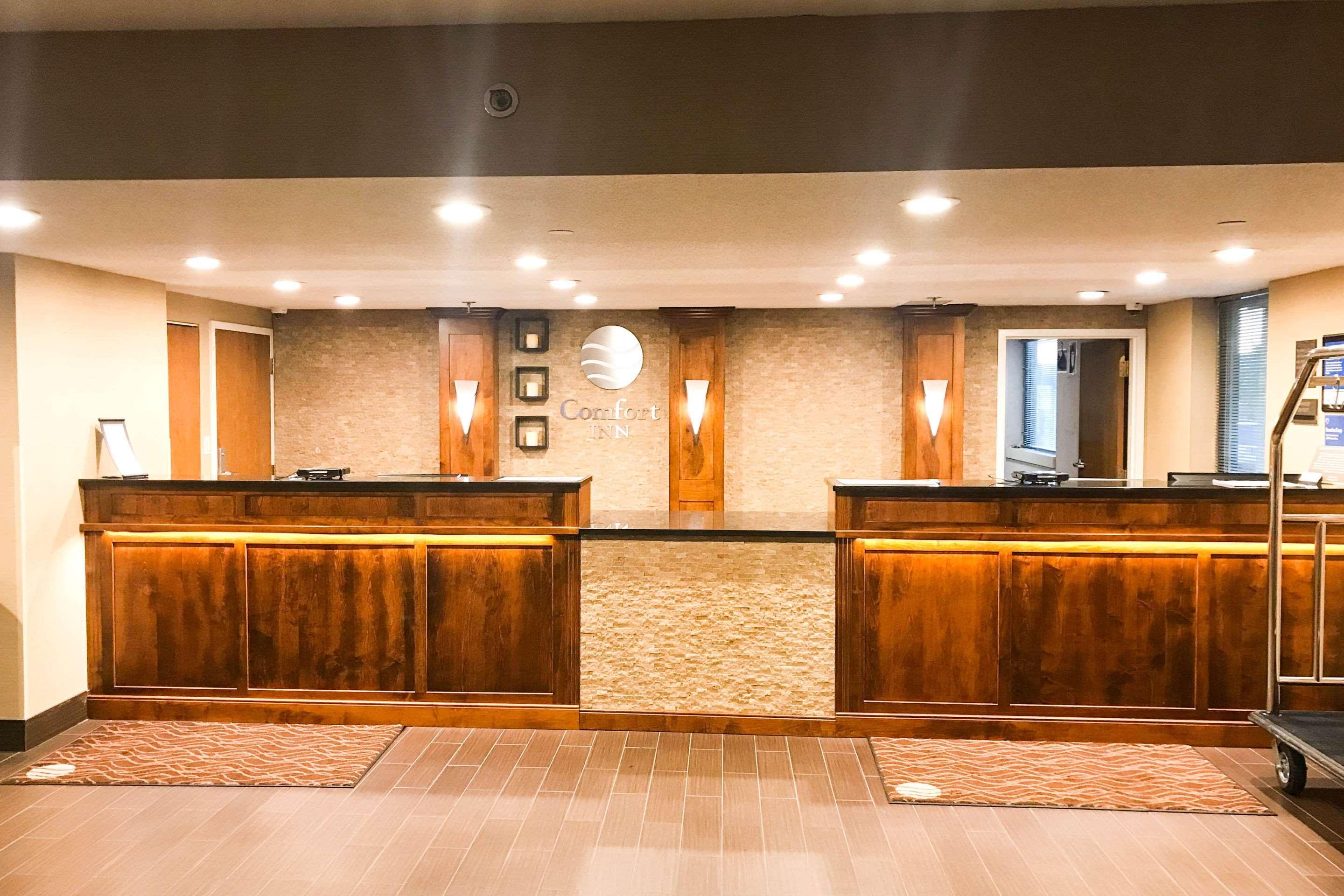 Comfort Inn Farmington Hills — photo 5