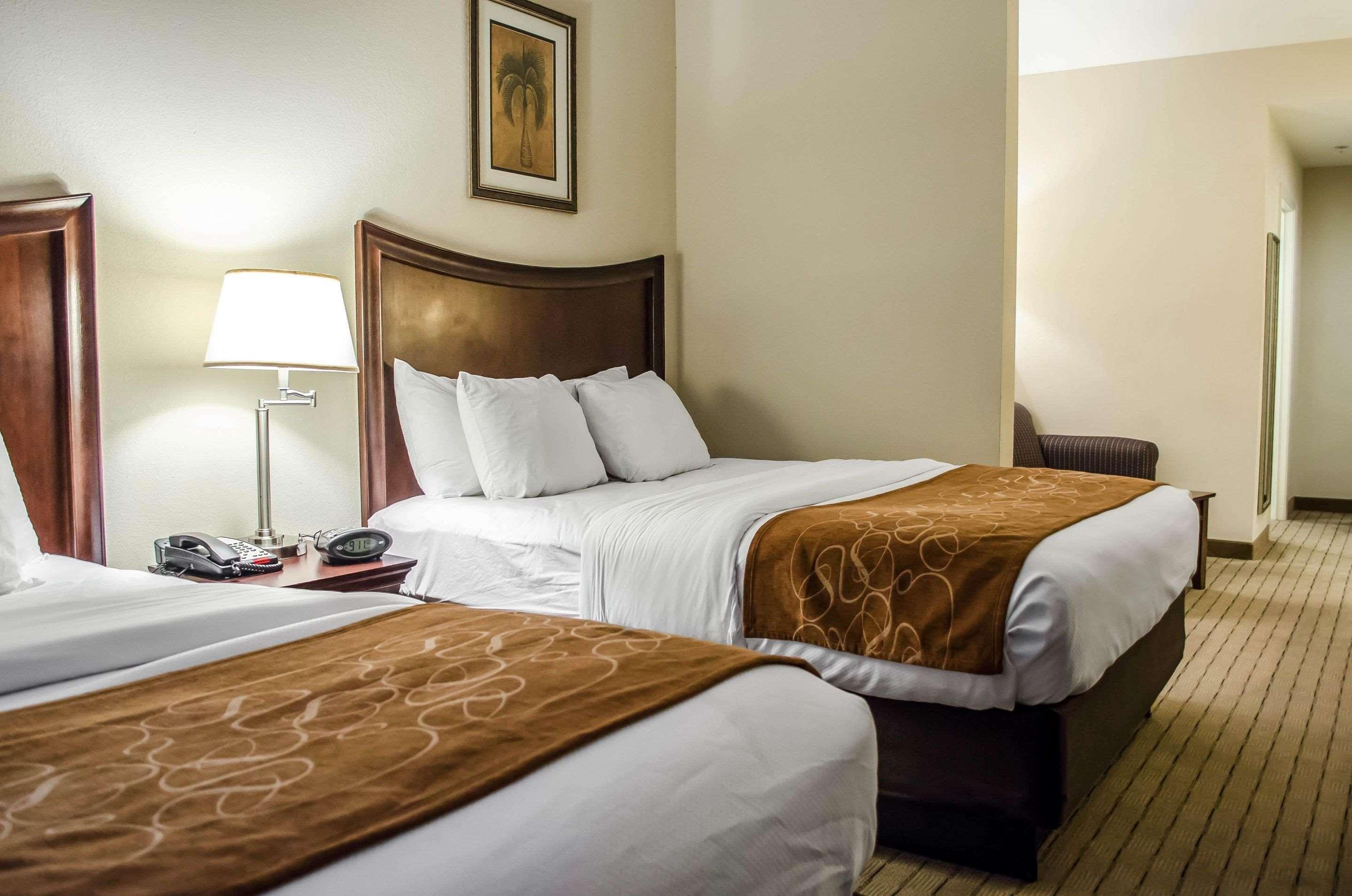 Comfort Suites Mobile — photo 5