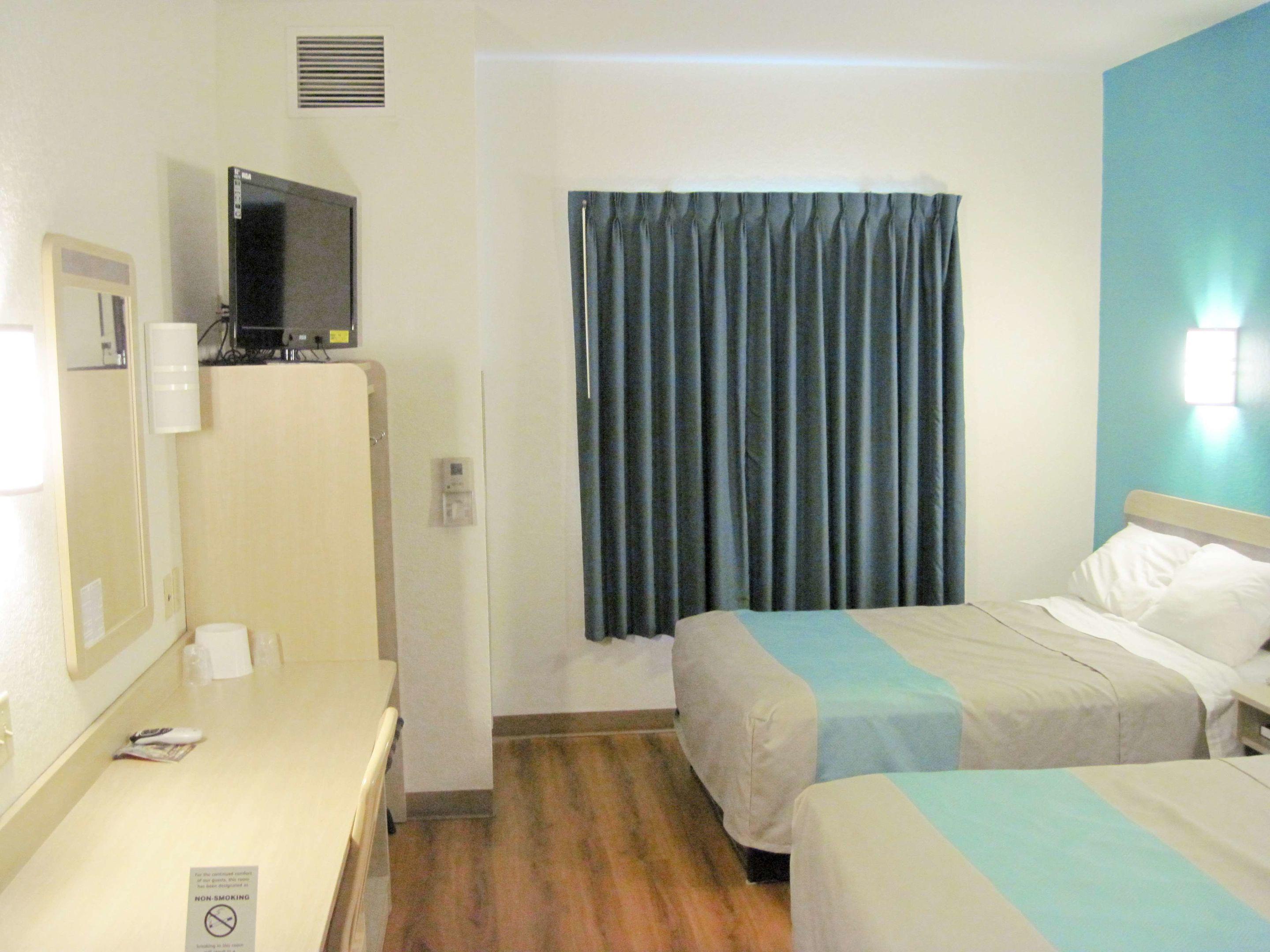 Motel 6 Avoca — photo 5