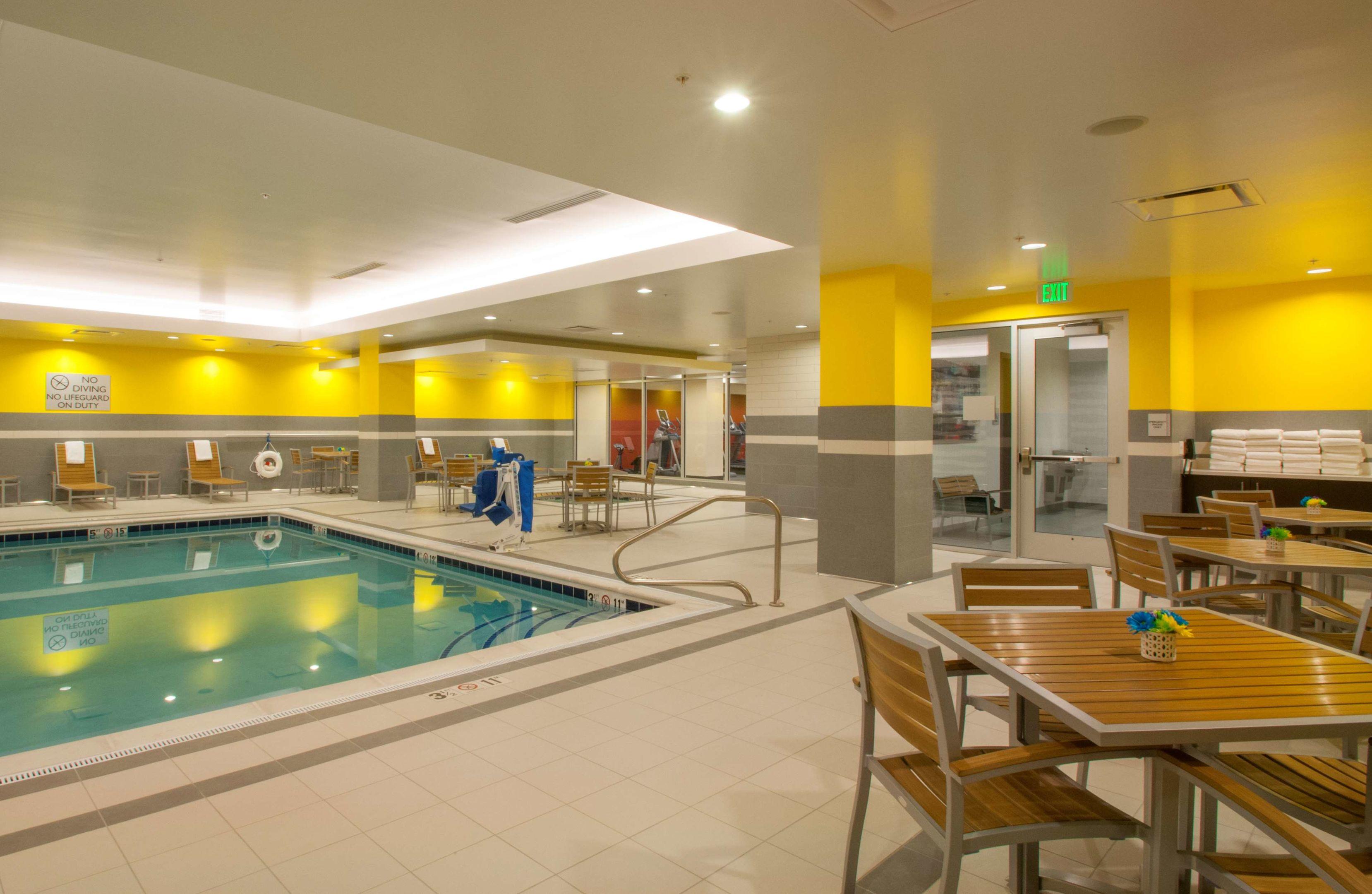 Hampton Inn & Suites Denver Downtown-Convention Center — photo 5