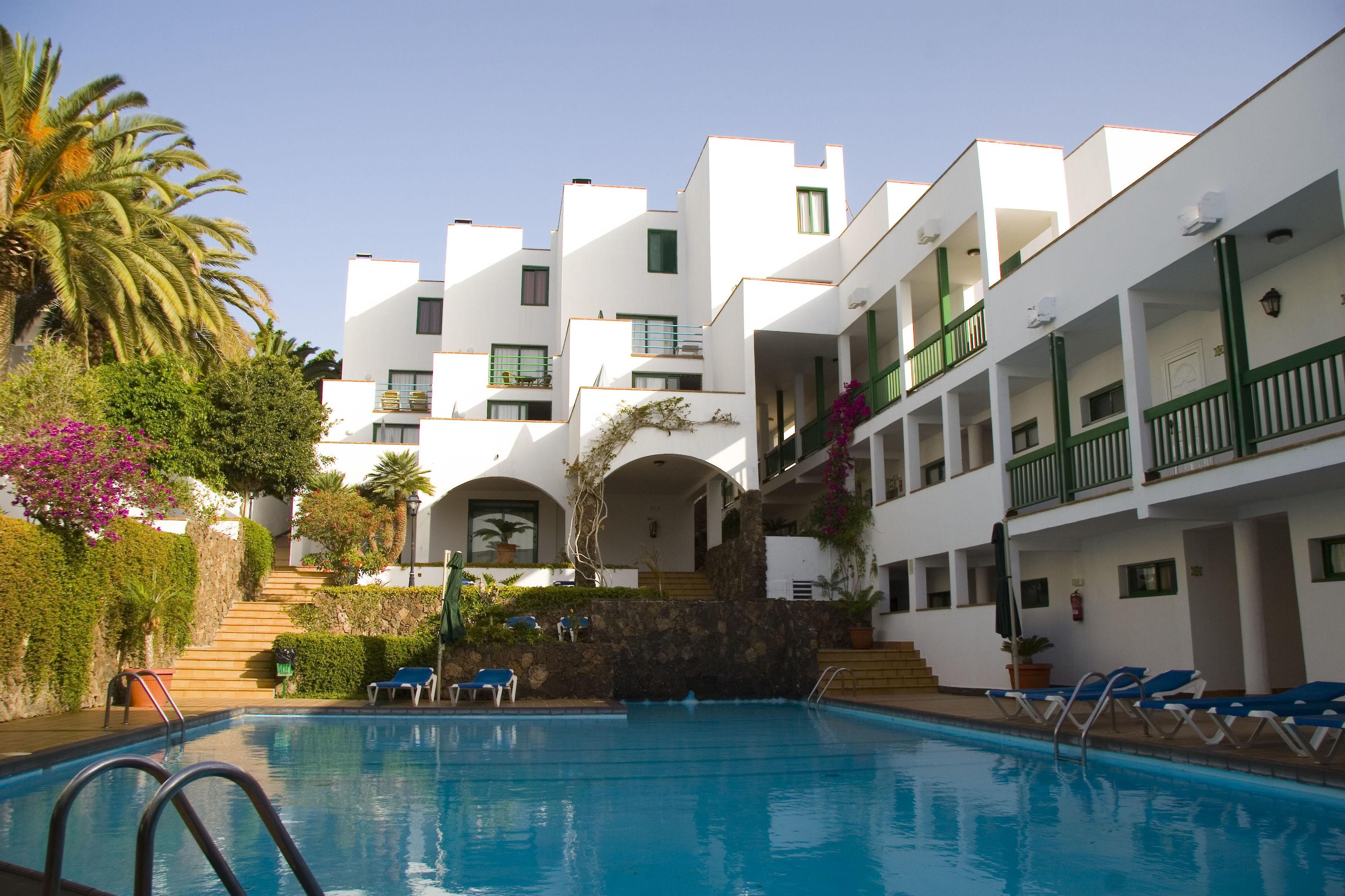 Aparthotel Esquinzo y Monte del Mar — photo 4