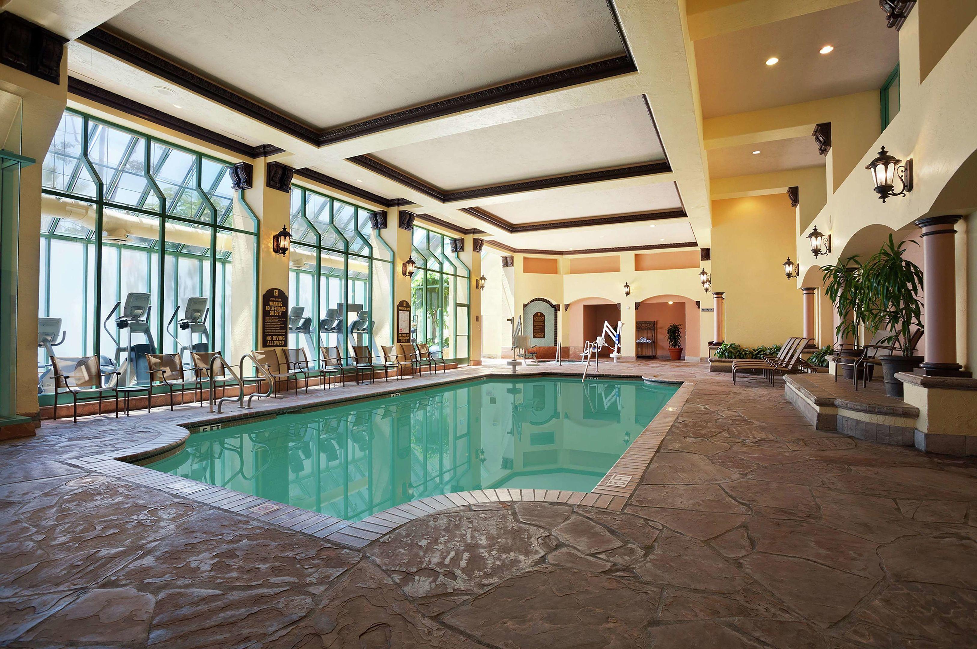 Embassy Suites Santa Ana Orange County Airport North — photo 3