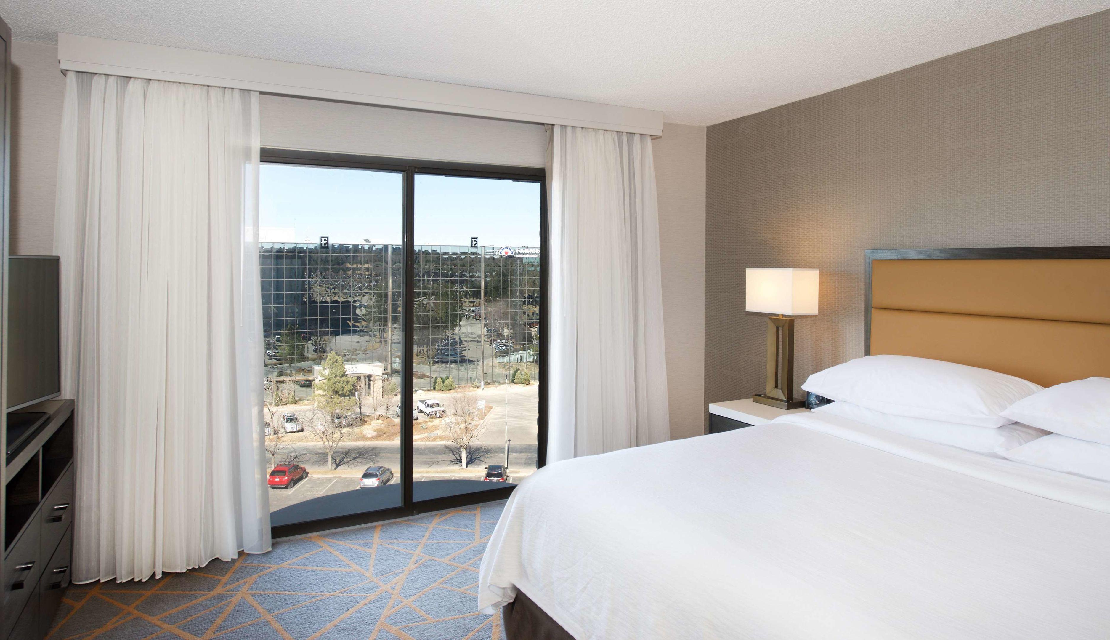 Embassy Suites by Hilton Denver Tech Center North — photo 4