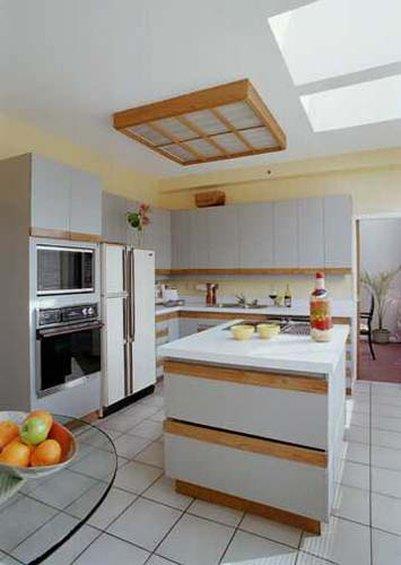Rosellen Suites at Stanley Park — photo 5