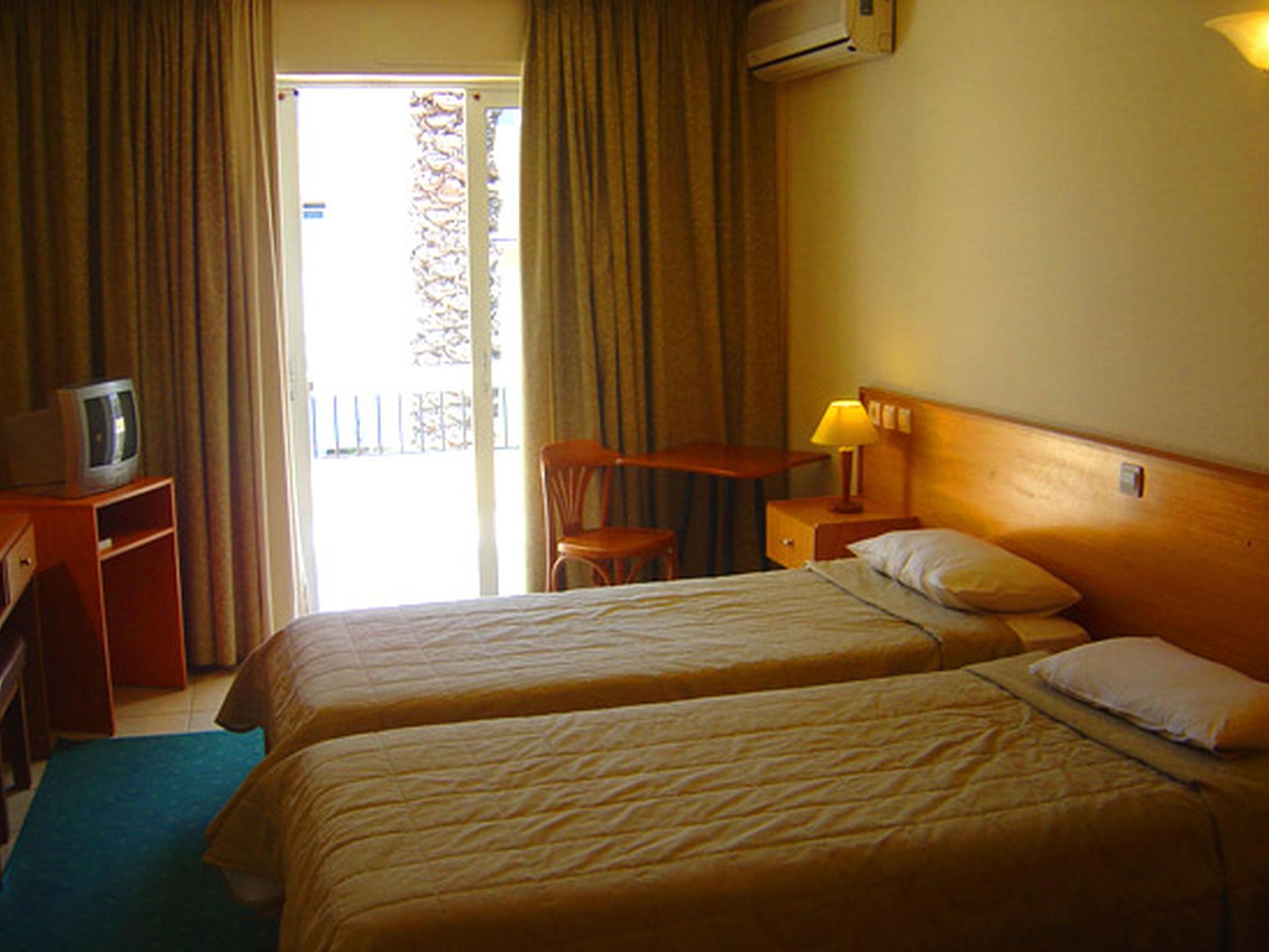 Flisvos Hotel — photo 4