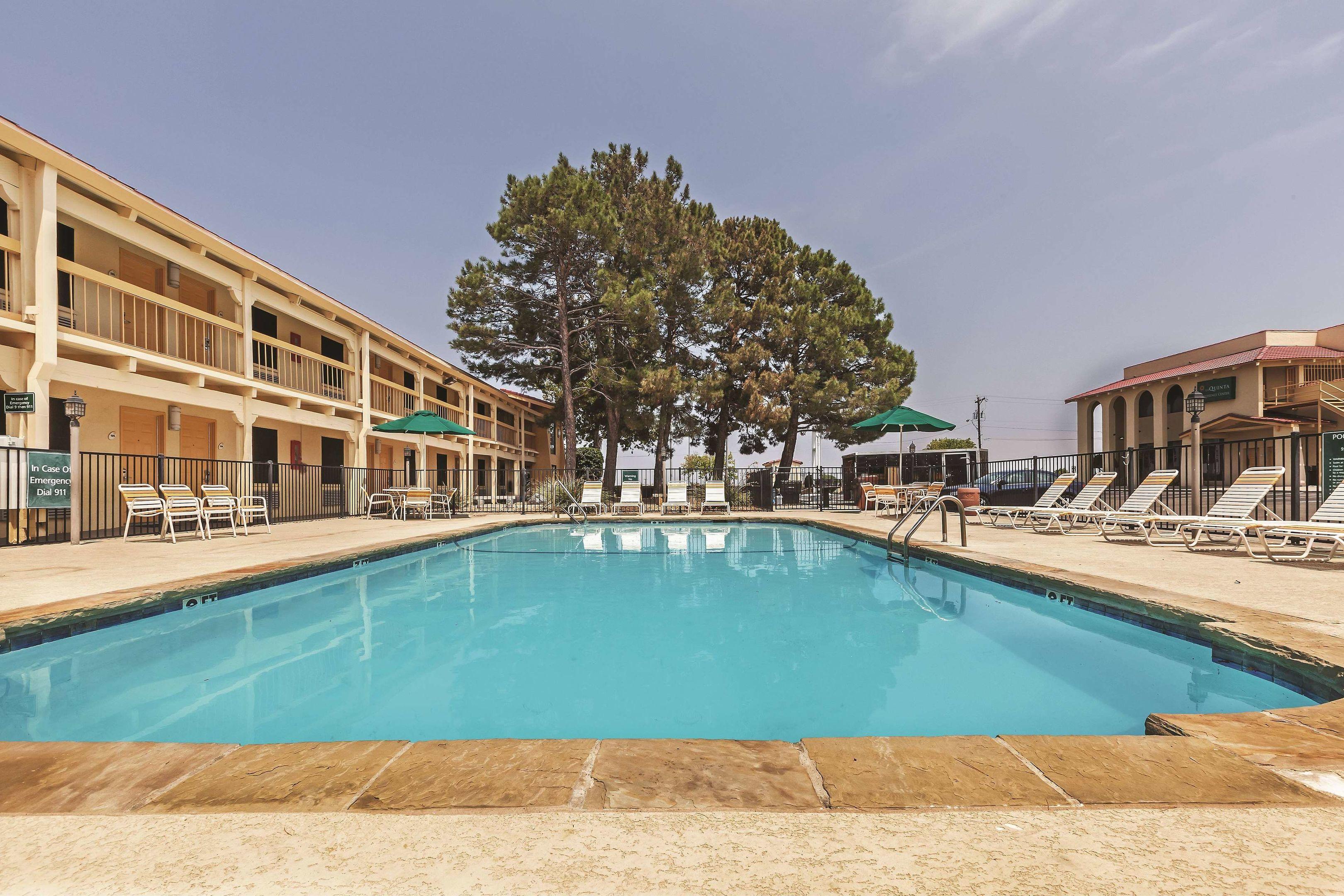 La Quinta Inn Conference — photo 3