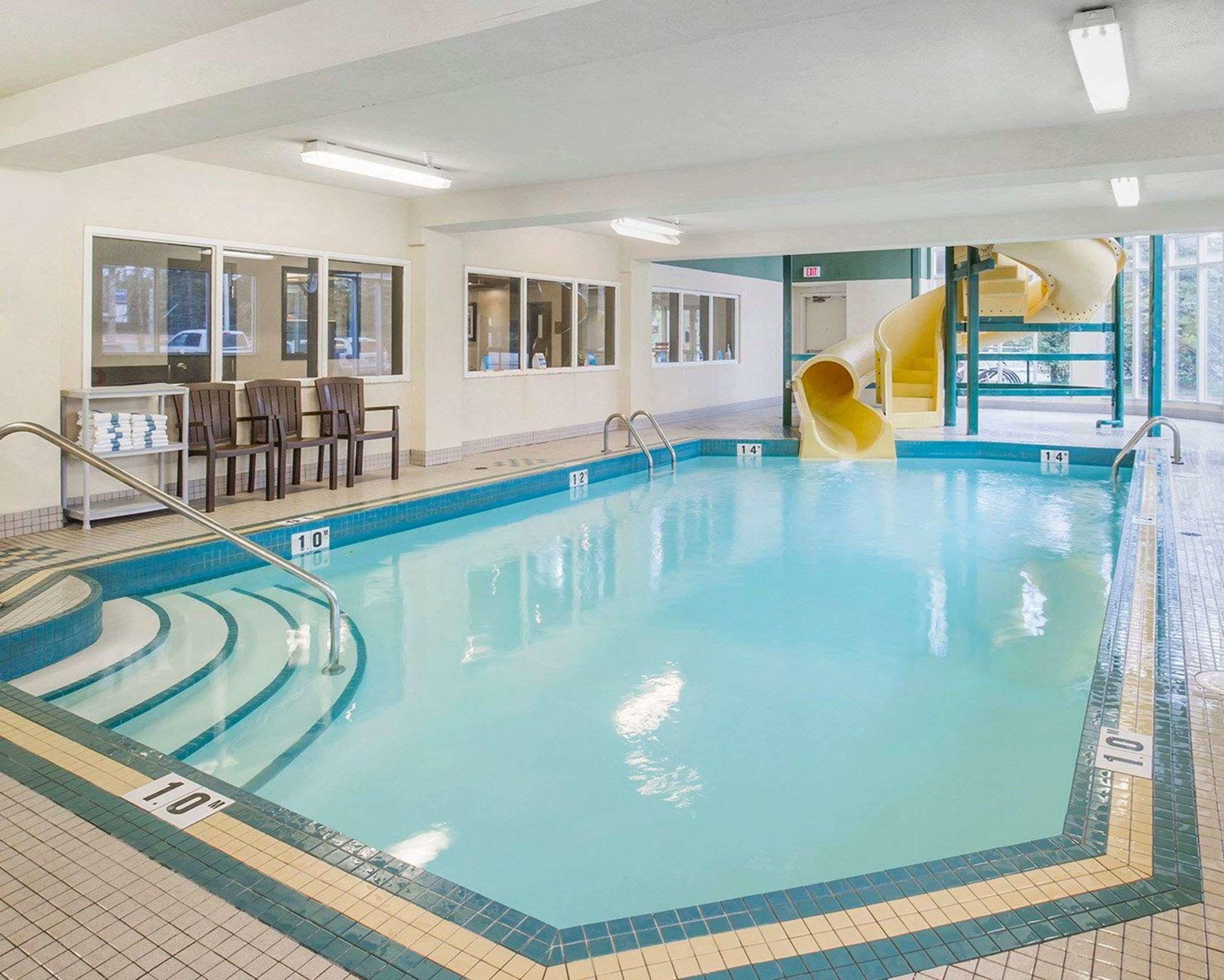Comfort Inn & Suites University — photo 5