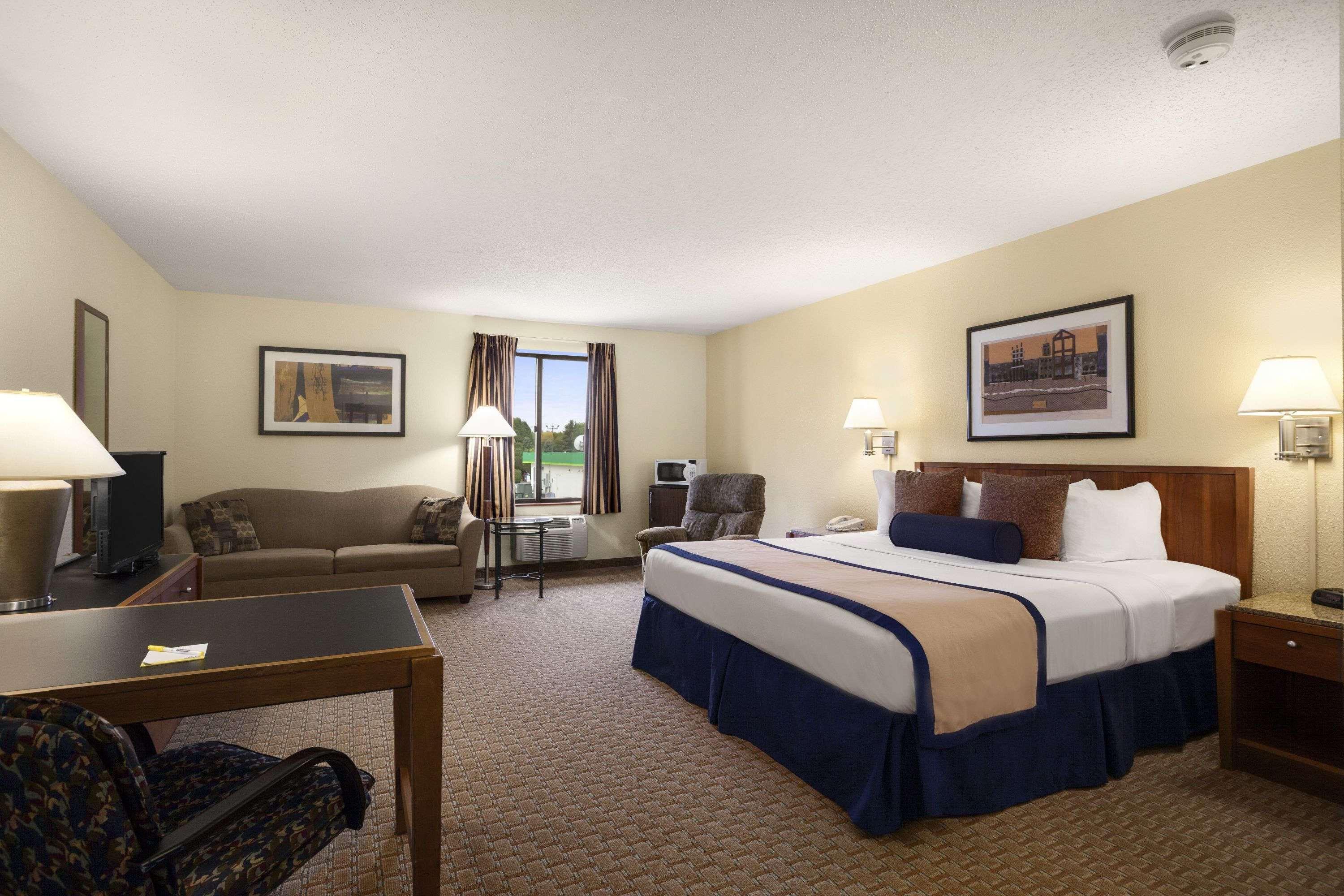 Days Inn Oglesby/Starved Rock — photo 5