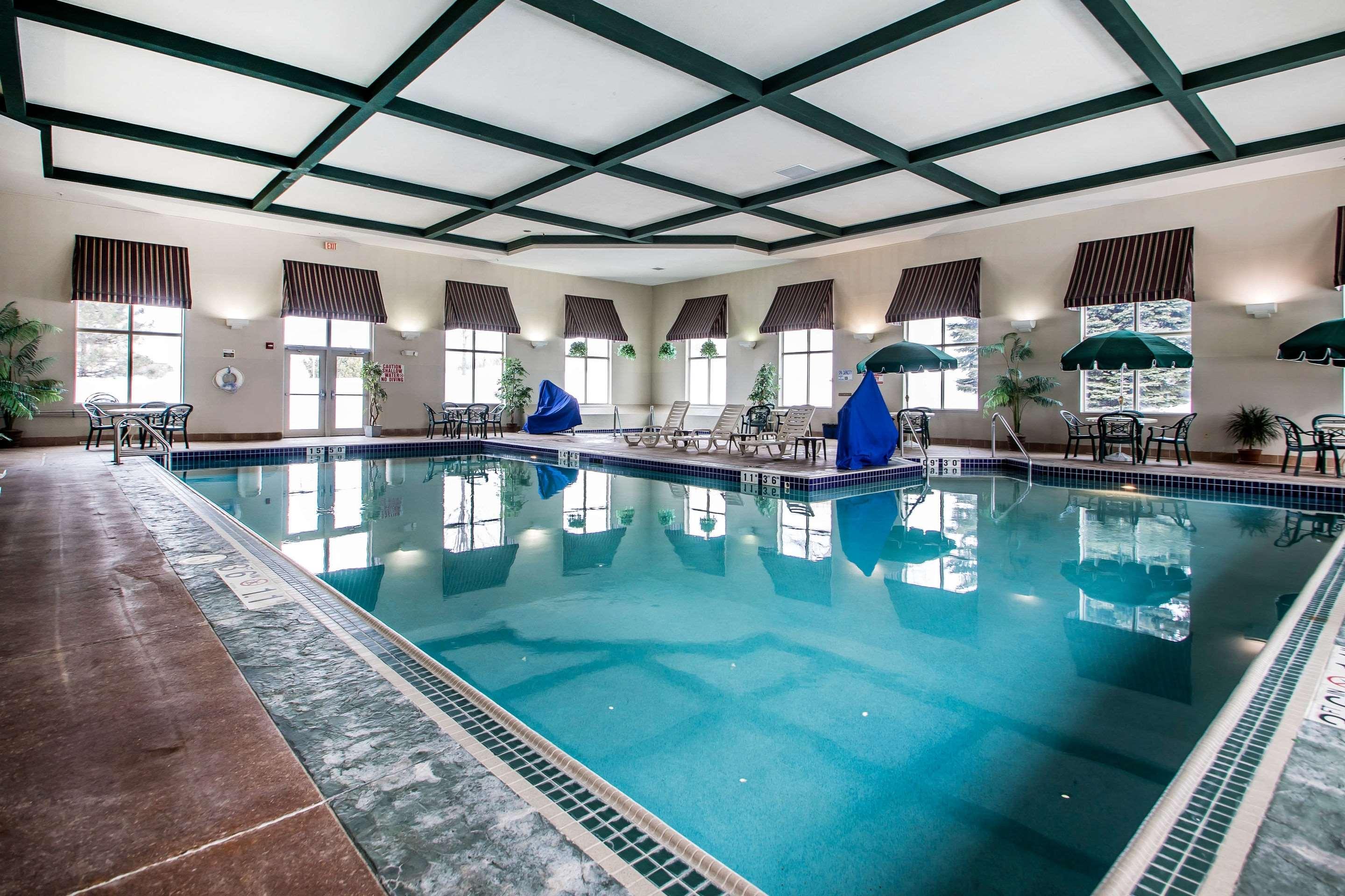 Comfort Suites Madison — photo 4