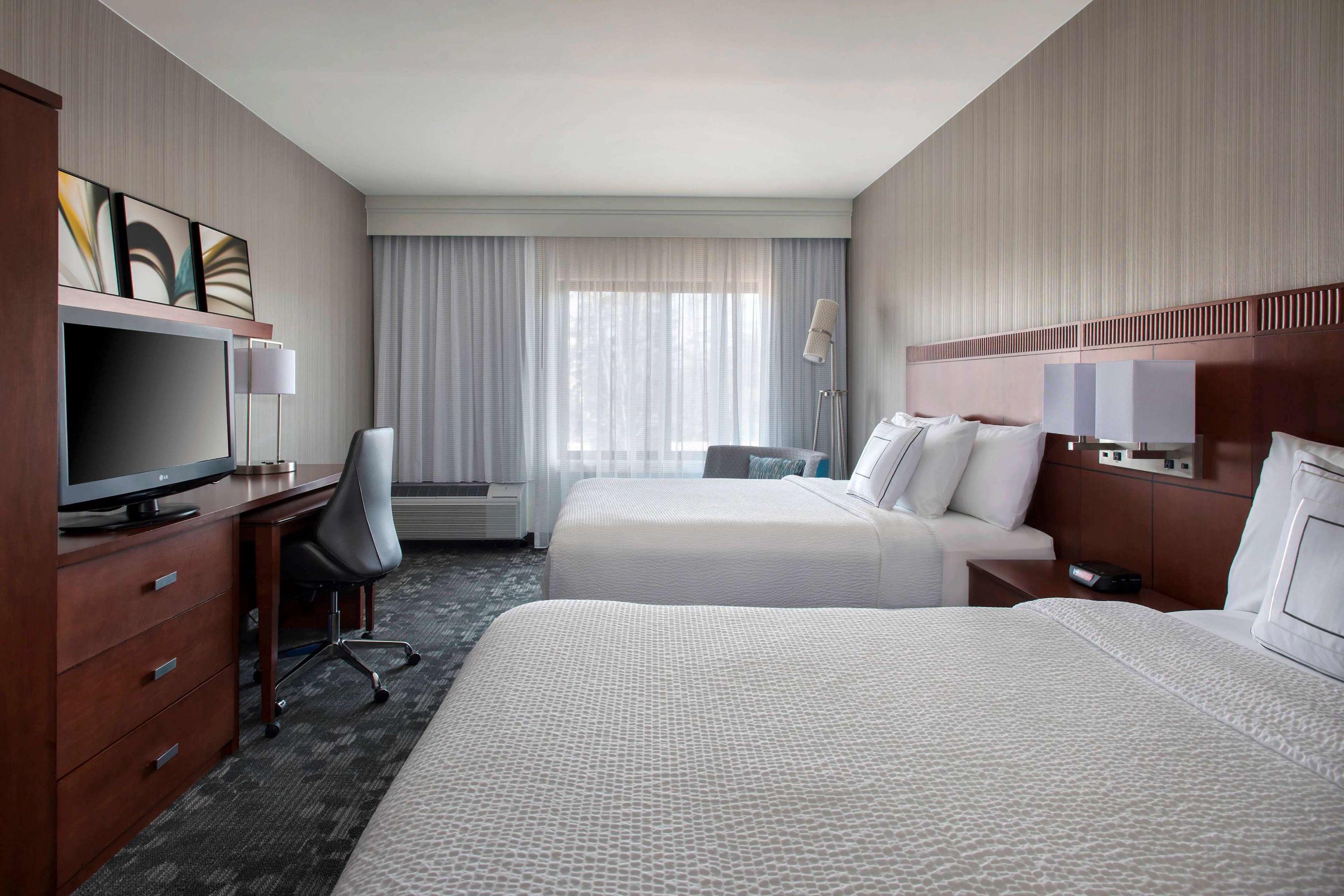 Sonesta Select Boston Stoughton — photo 4