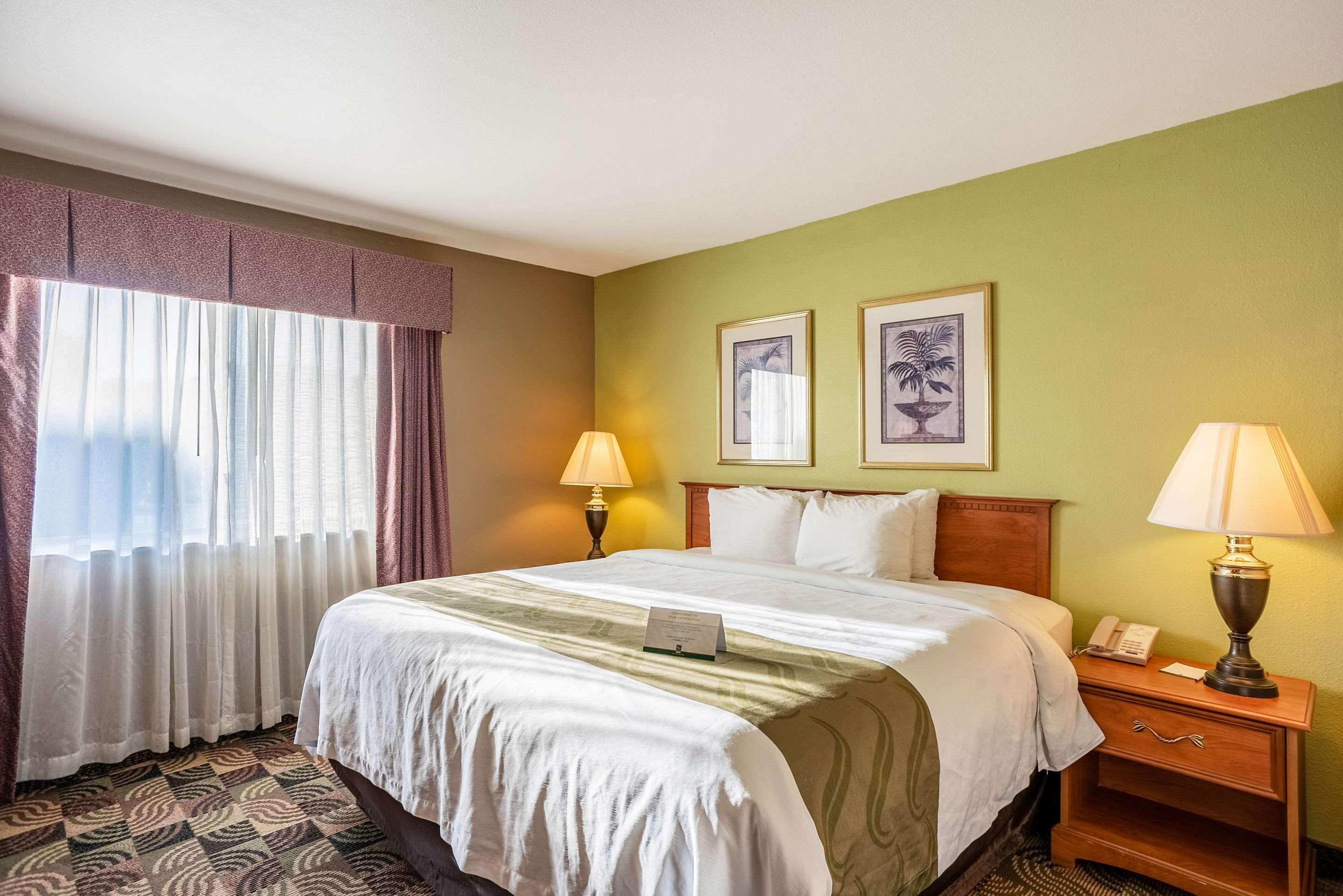 Quality Inn & Suites — photo 5
