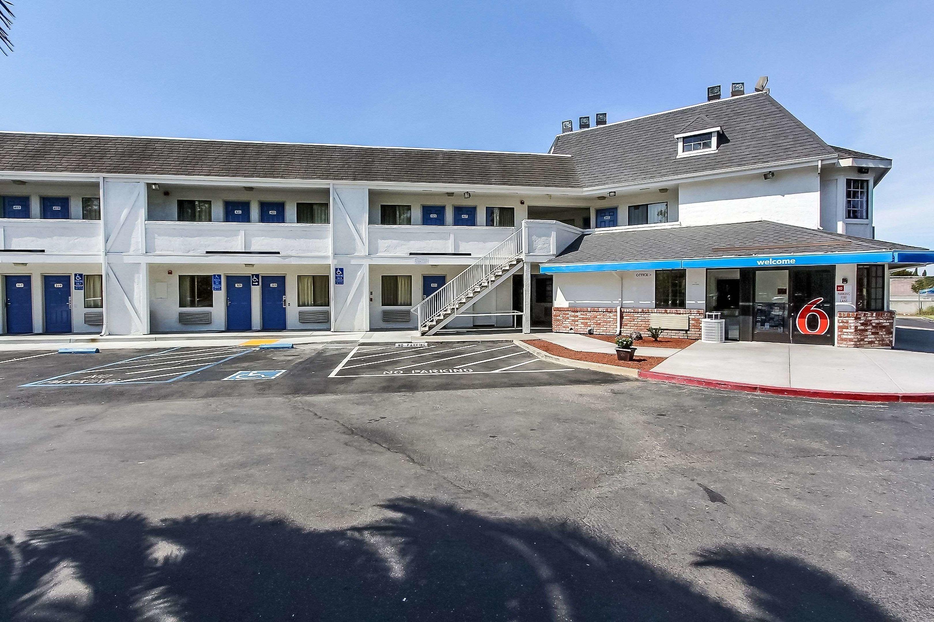 Motel 6 Fremont North — photo 3
