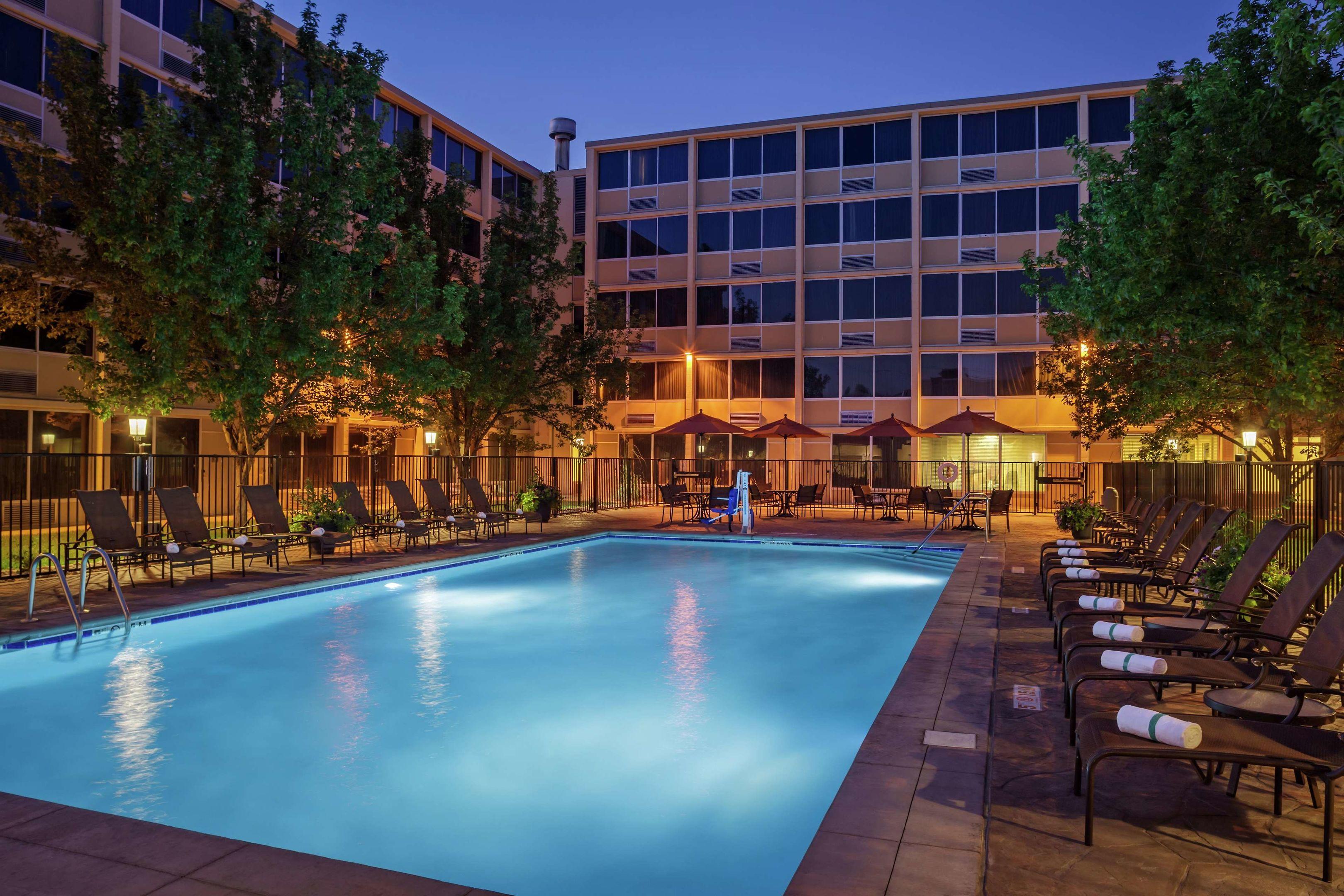 DoubleTree by Hilton Denver Central Park — photo 4