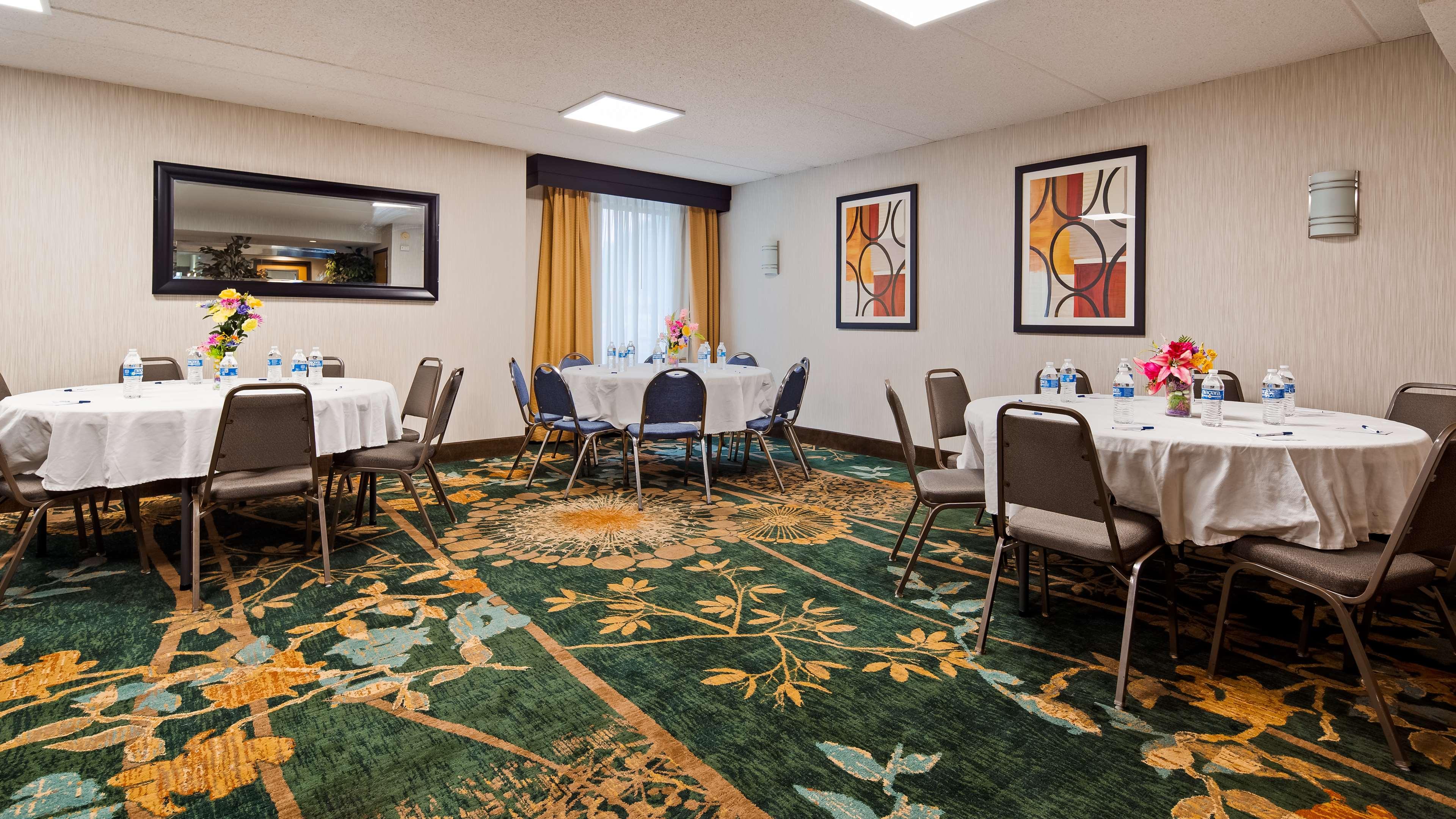 Best Western Harrisburg North — photo 3