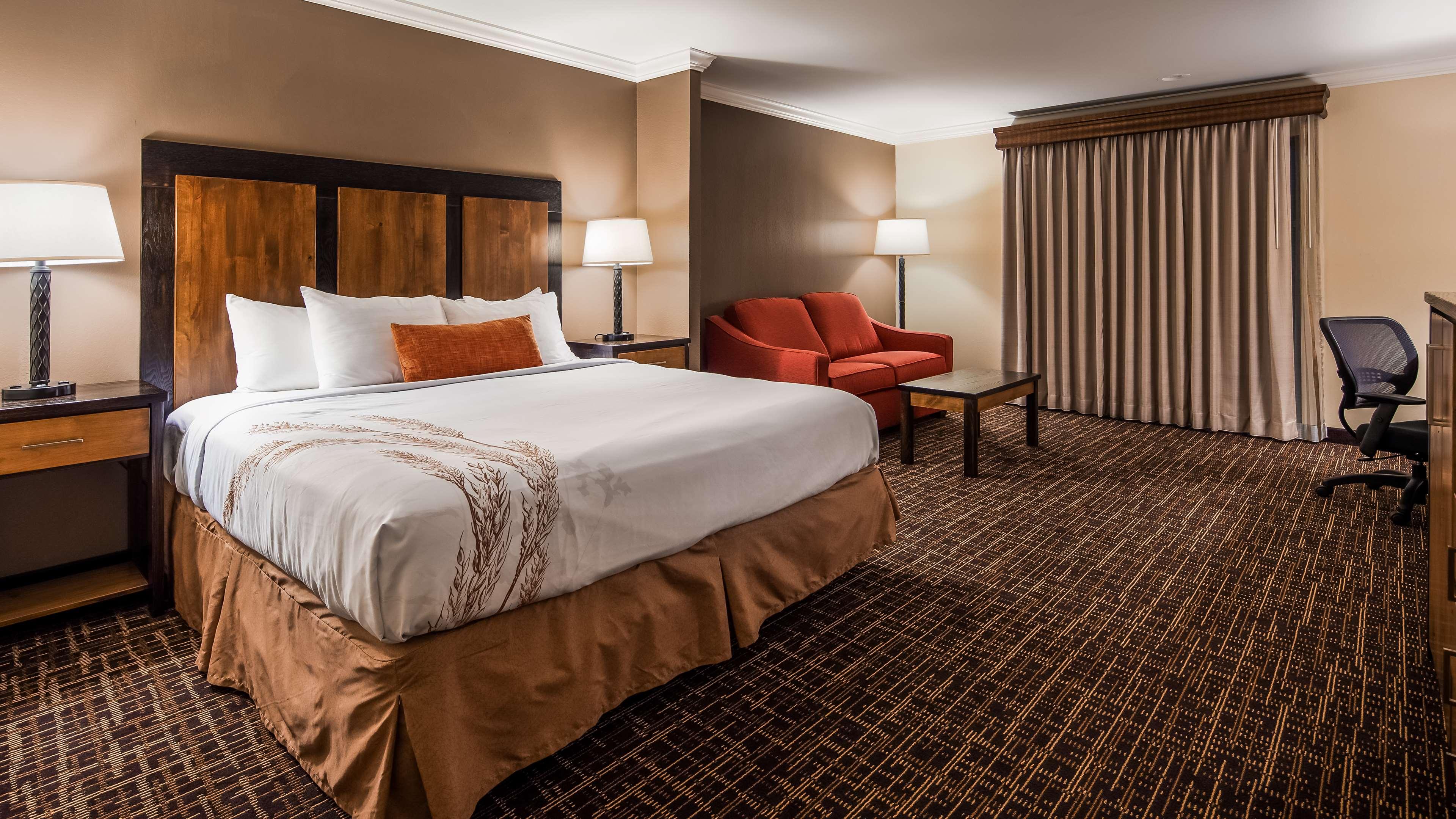 Best Western Wichita North Hotel & Suites — photo 4