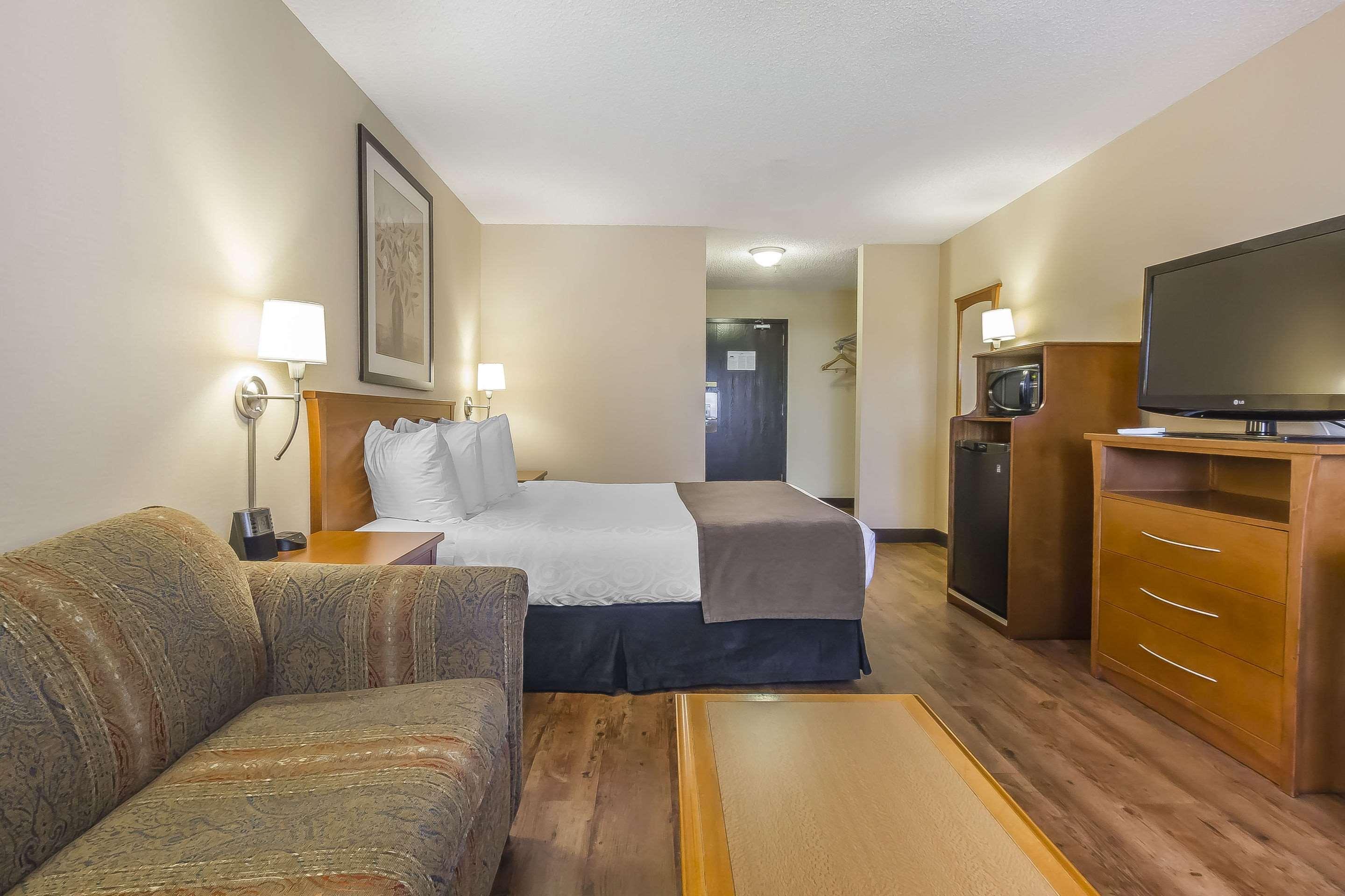 Quality Inn & Suites Saskatoon — photo 4