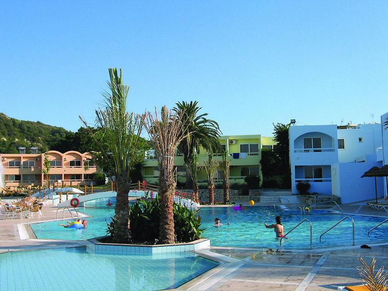Avra Beach Resort Hotel & Bungalows — photo 4
