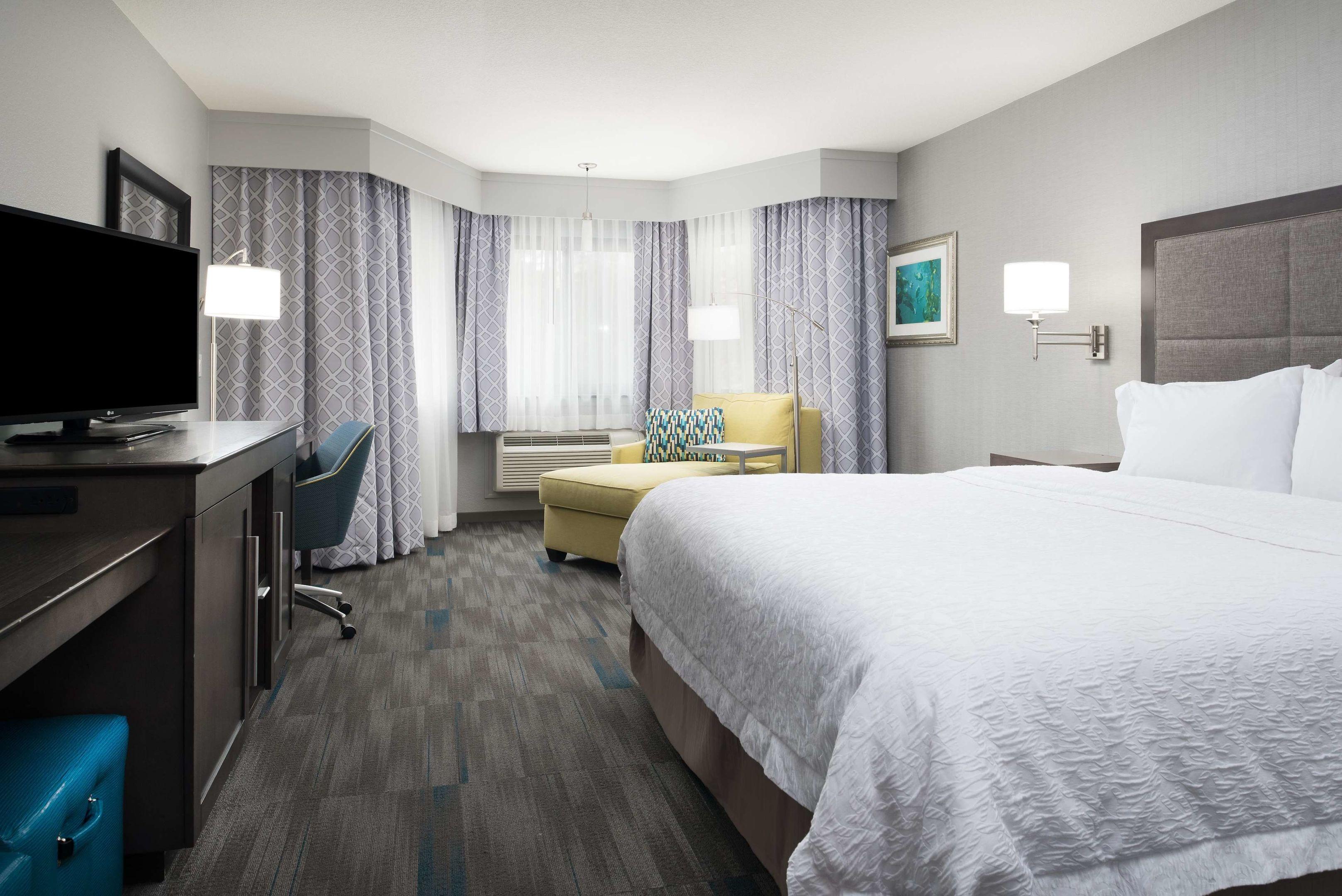 Hampton Inn Monterey — photo 3