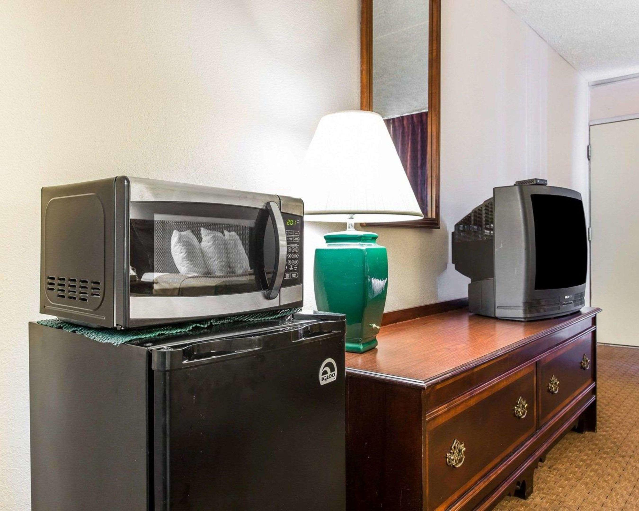 Econo Lodge — photo 4